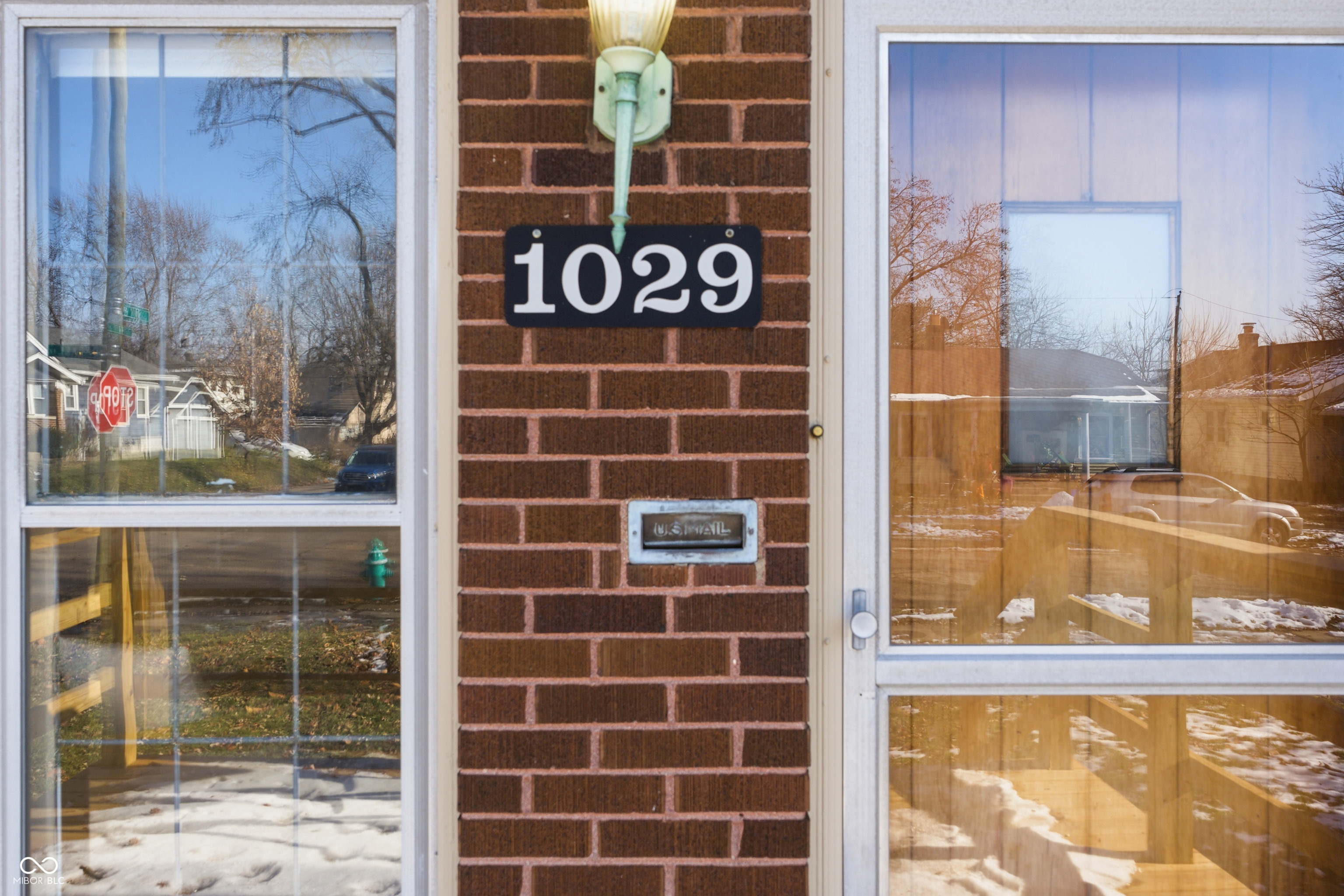 1029 N Drexel Avenue