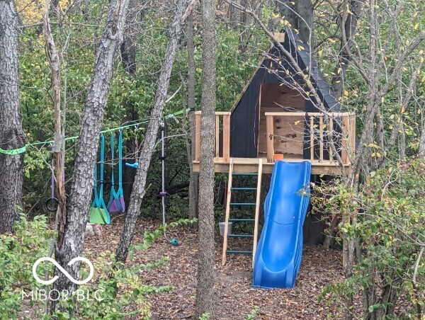 26791 Crooked Creek Avenue