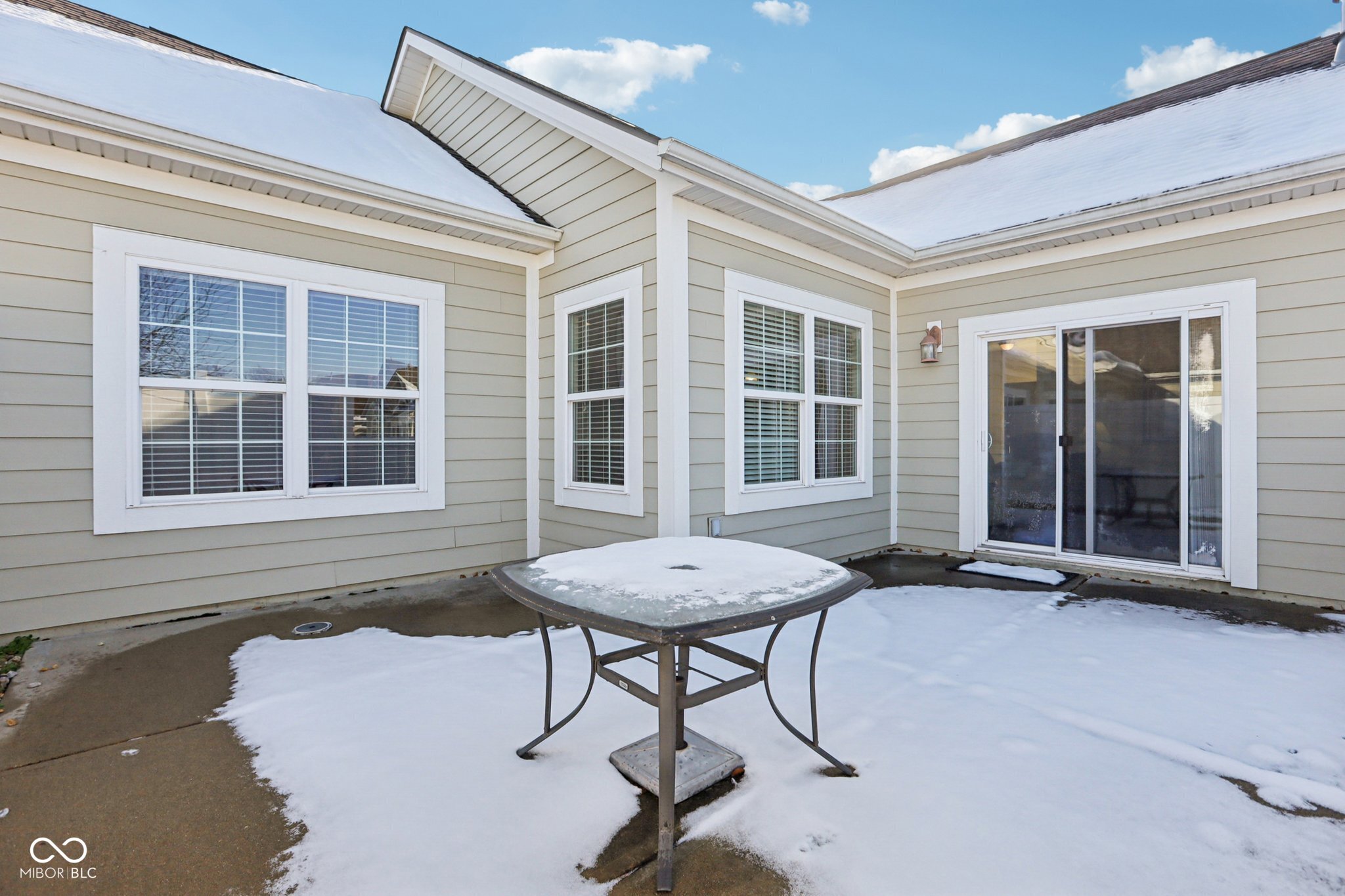 1091 Distinctive Way