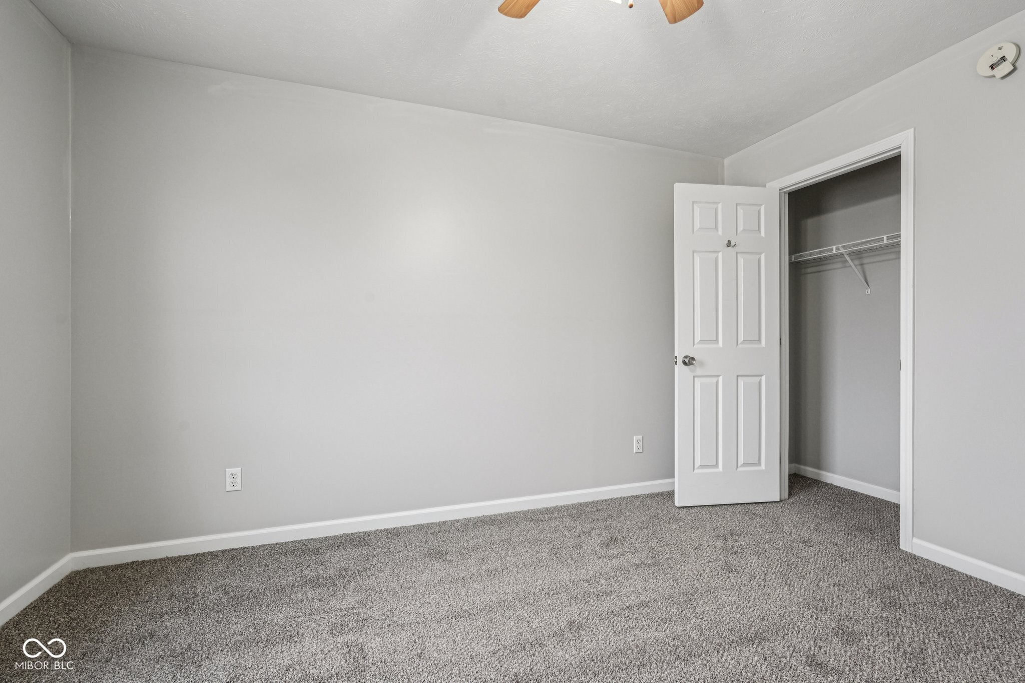 1916 N Sandal Wood Drive