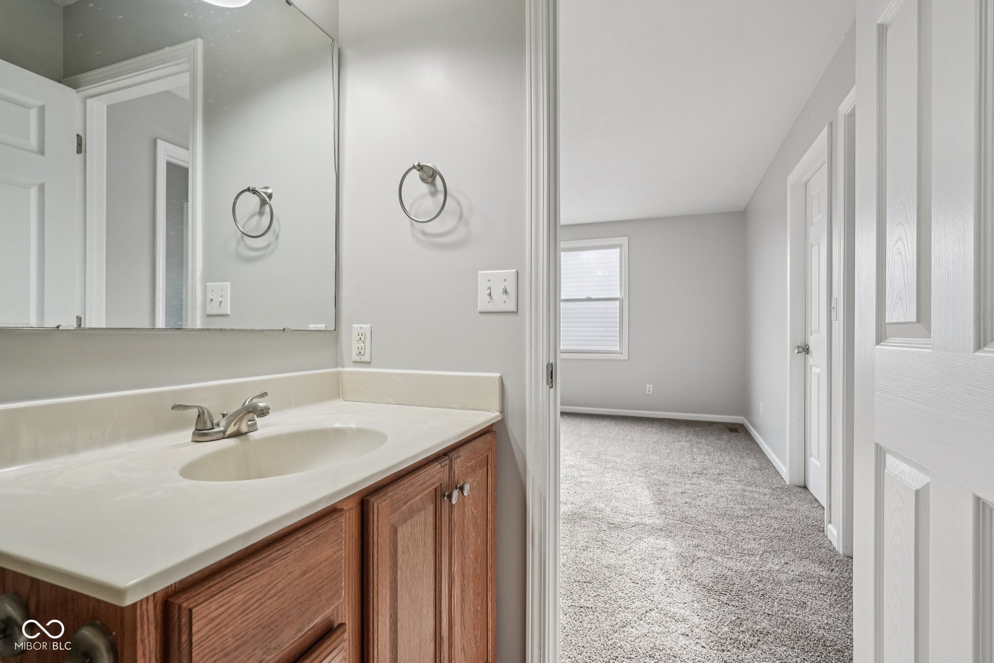 1916 N Sandal Wood Drive