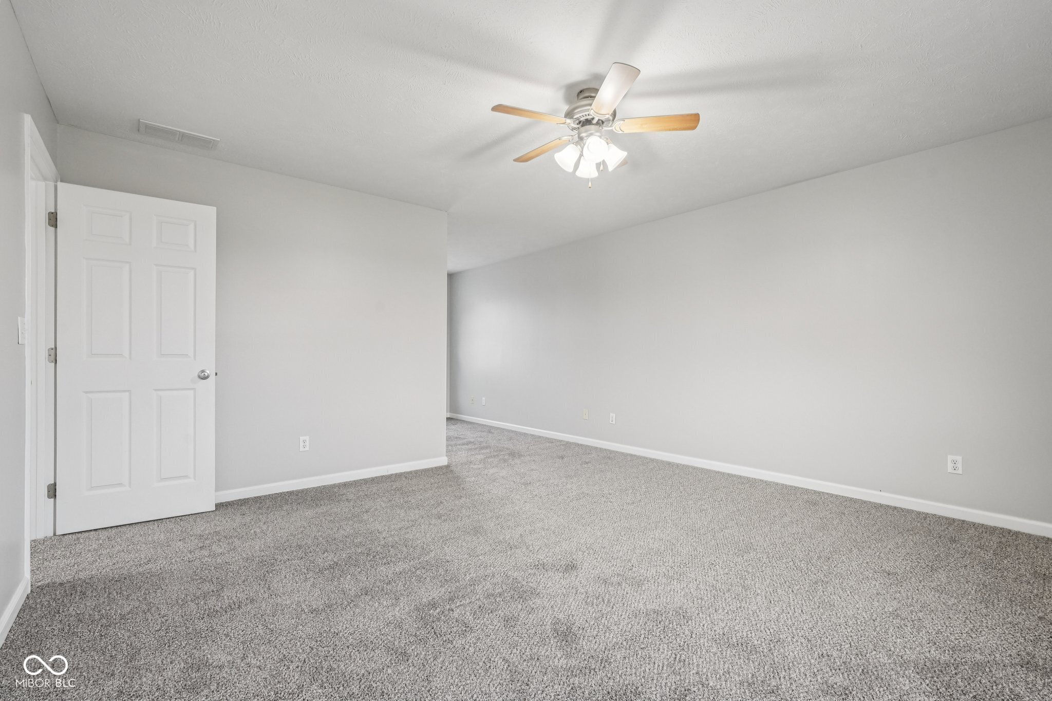 1916 N Sandal Wood Drive