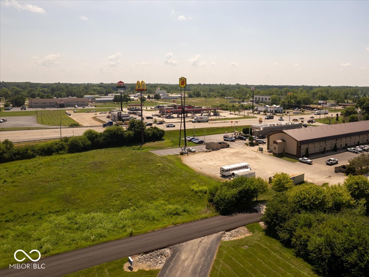 22 Rampart West Road