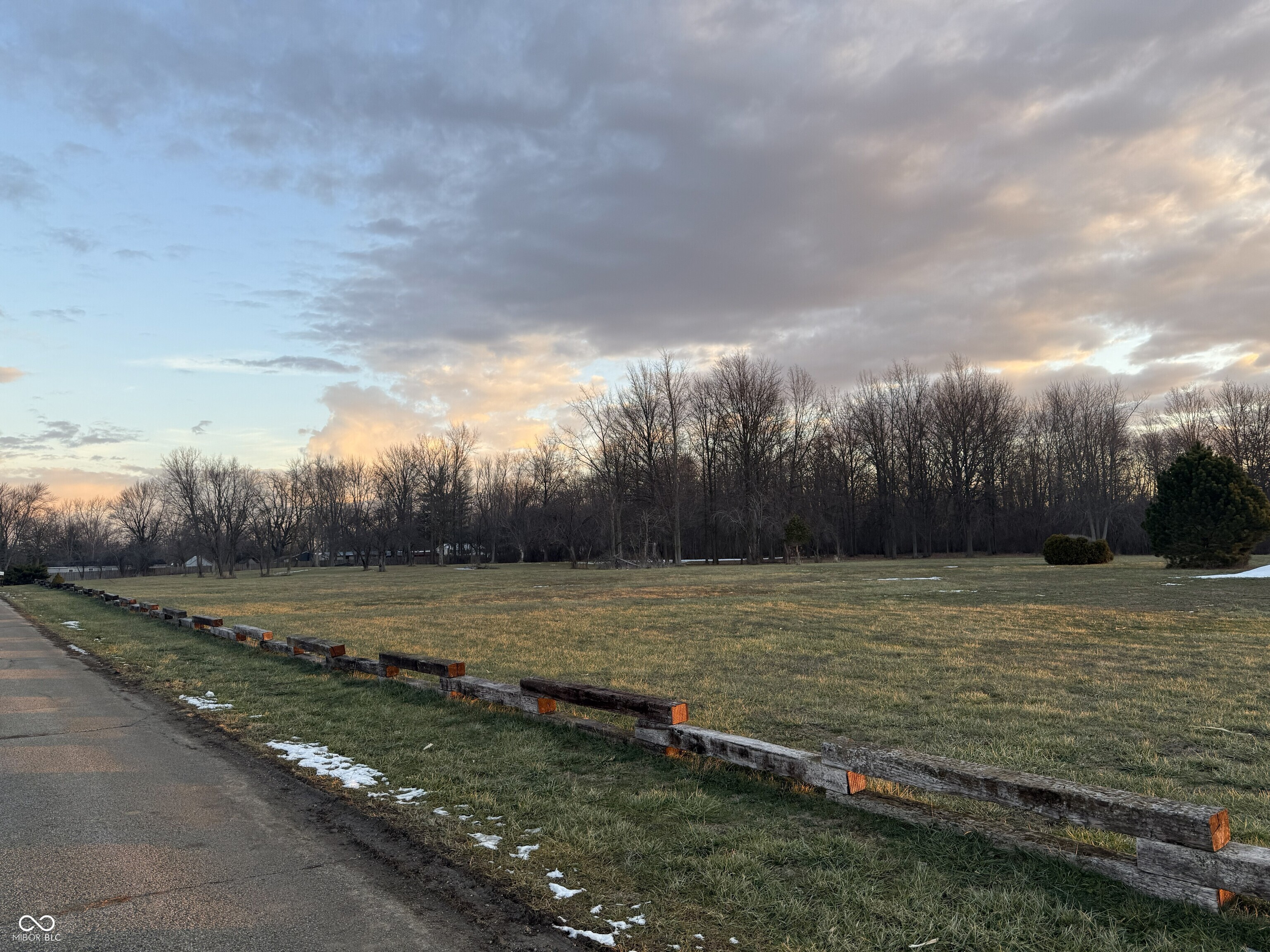 1141 S Malott Street