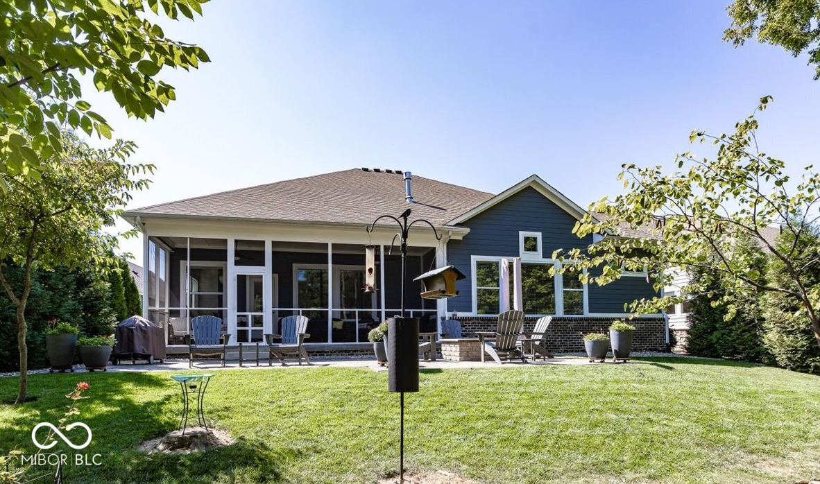 11093 Cliffside Drive