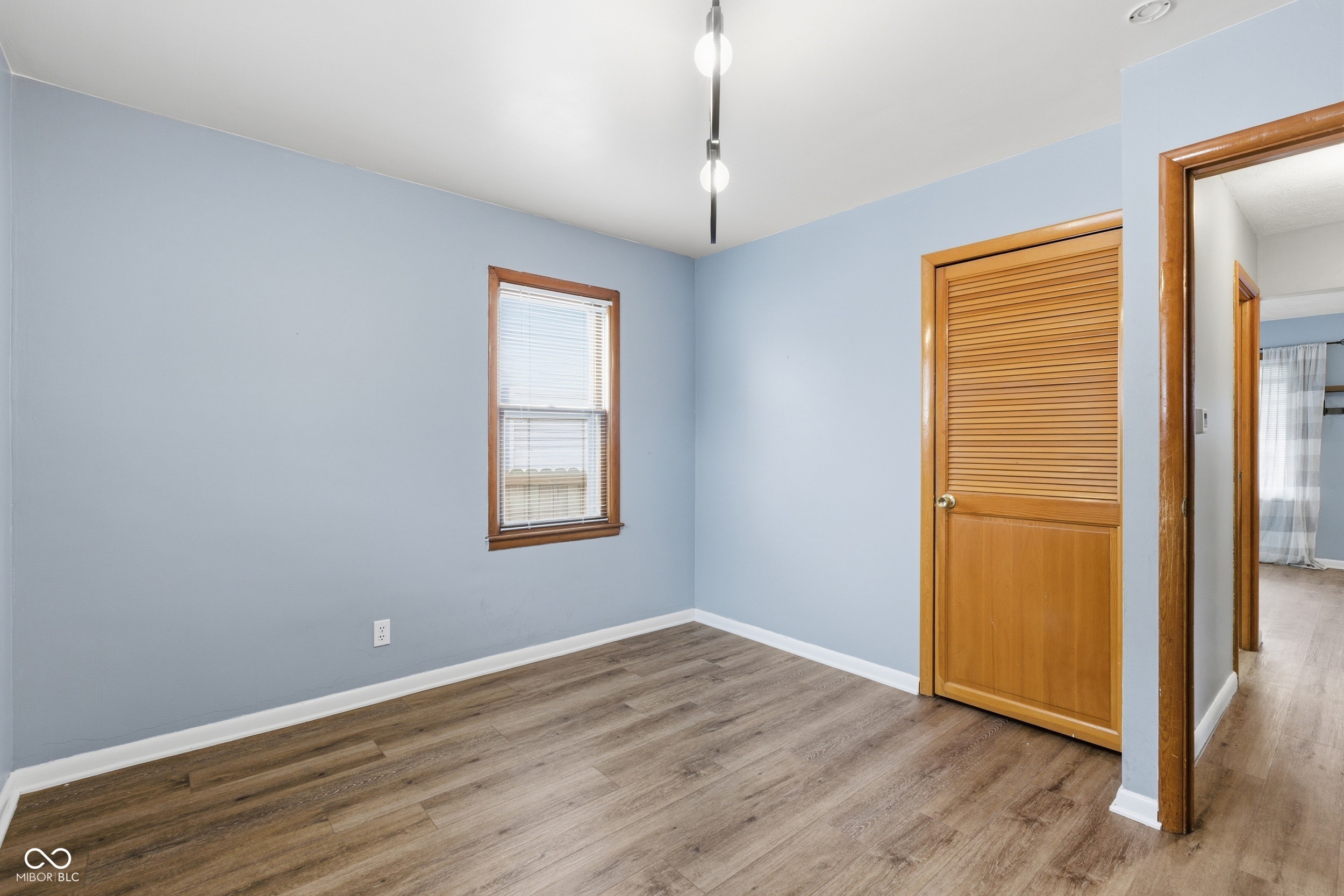 1717 N Euclid Avenue