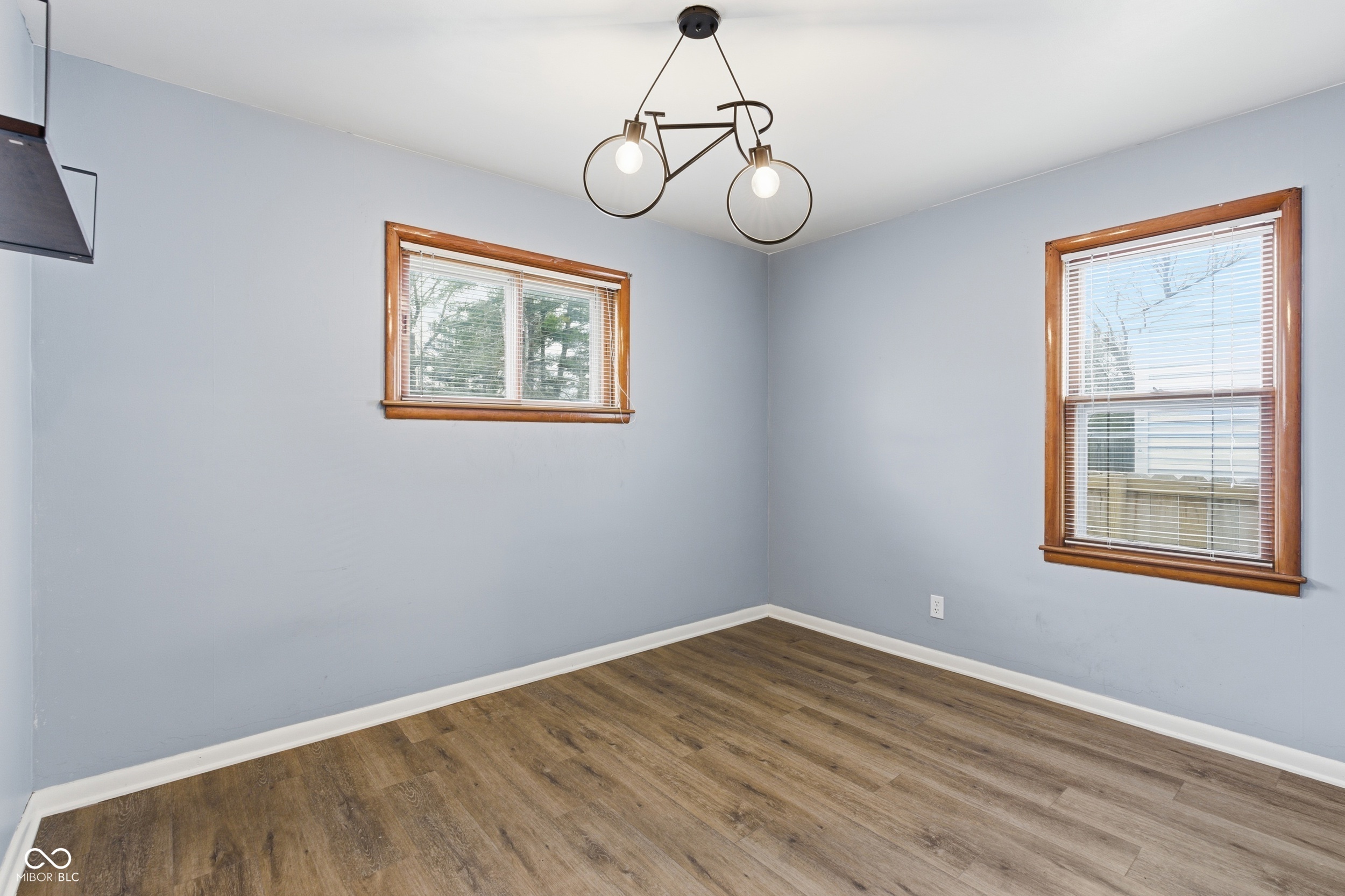 1717 N Euclid Avenue