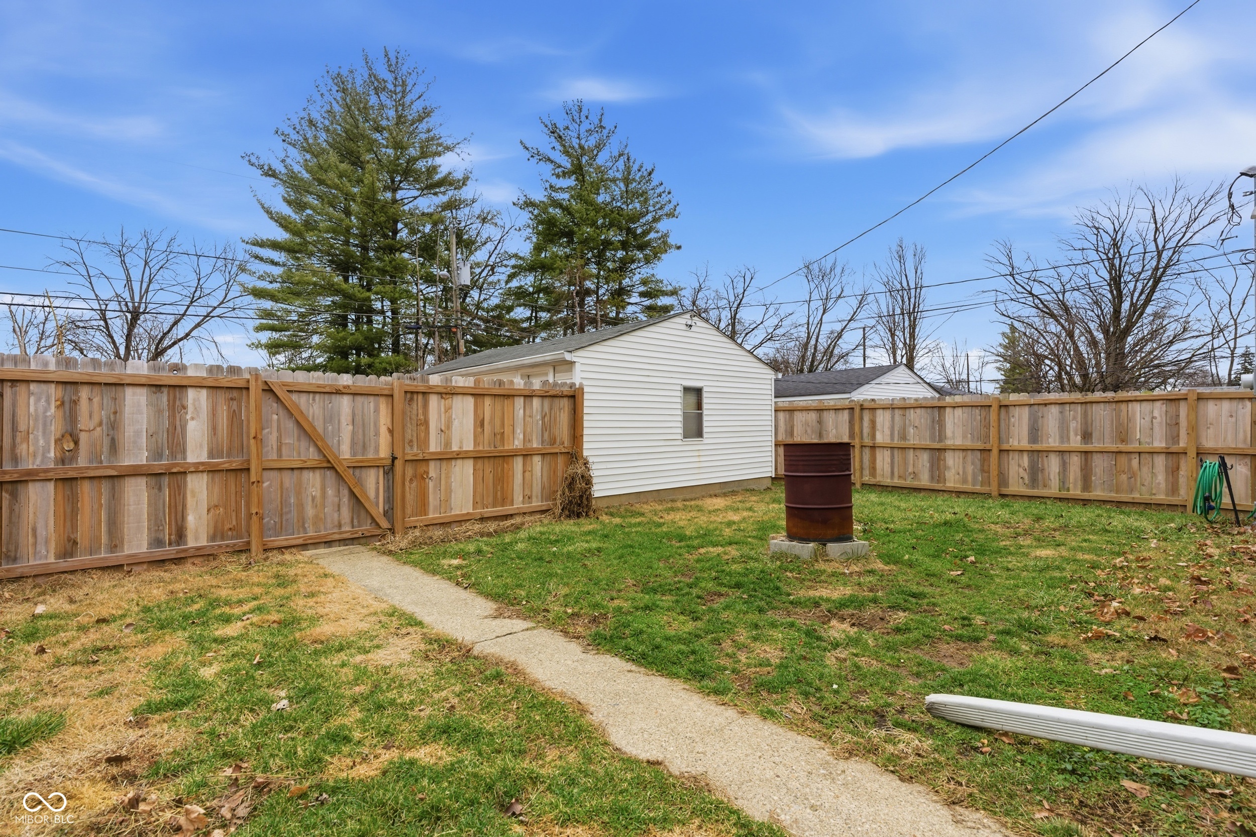 1717 N Euclid Avenue