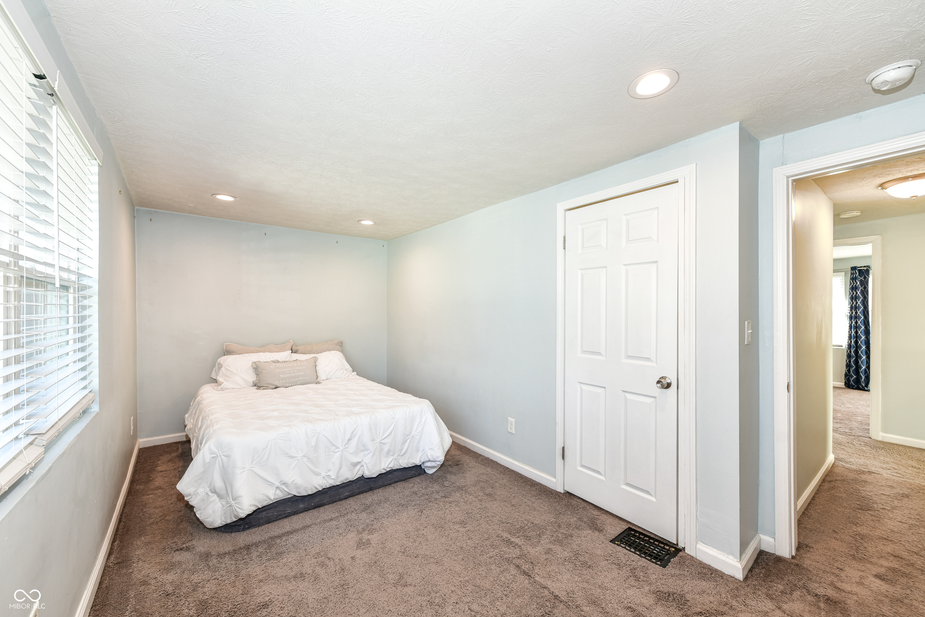 4225 Guilford Avenue