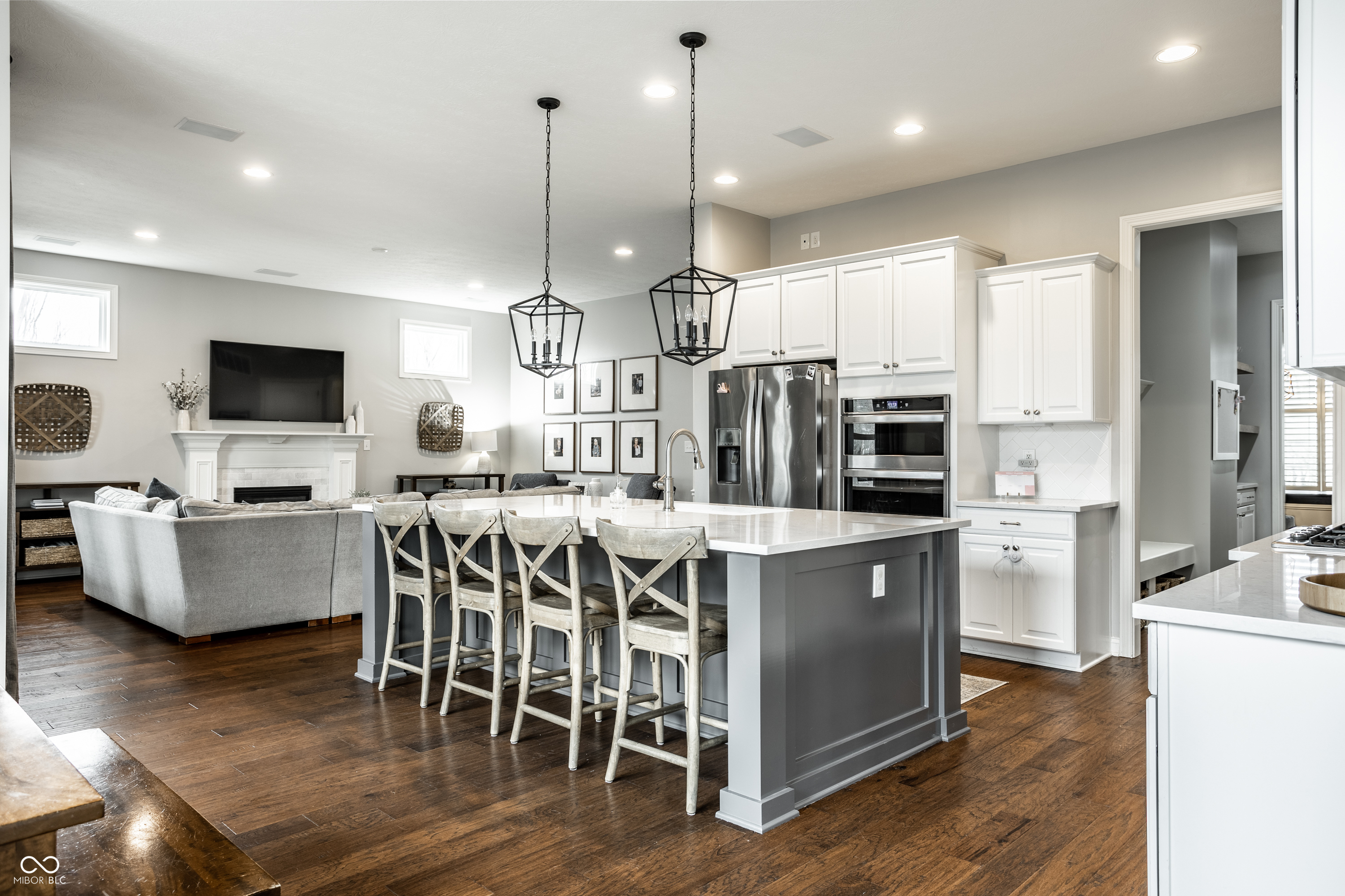 3800 Abney Point Drive