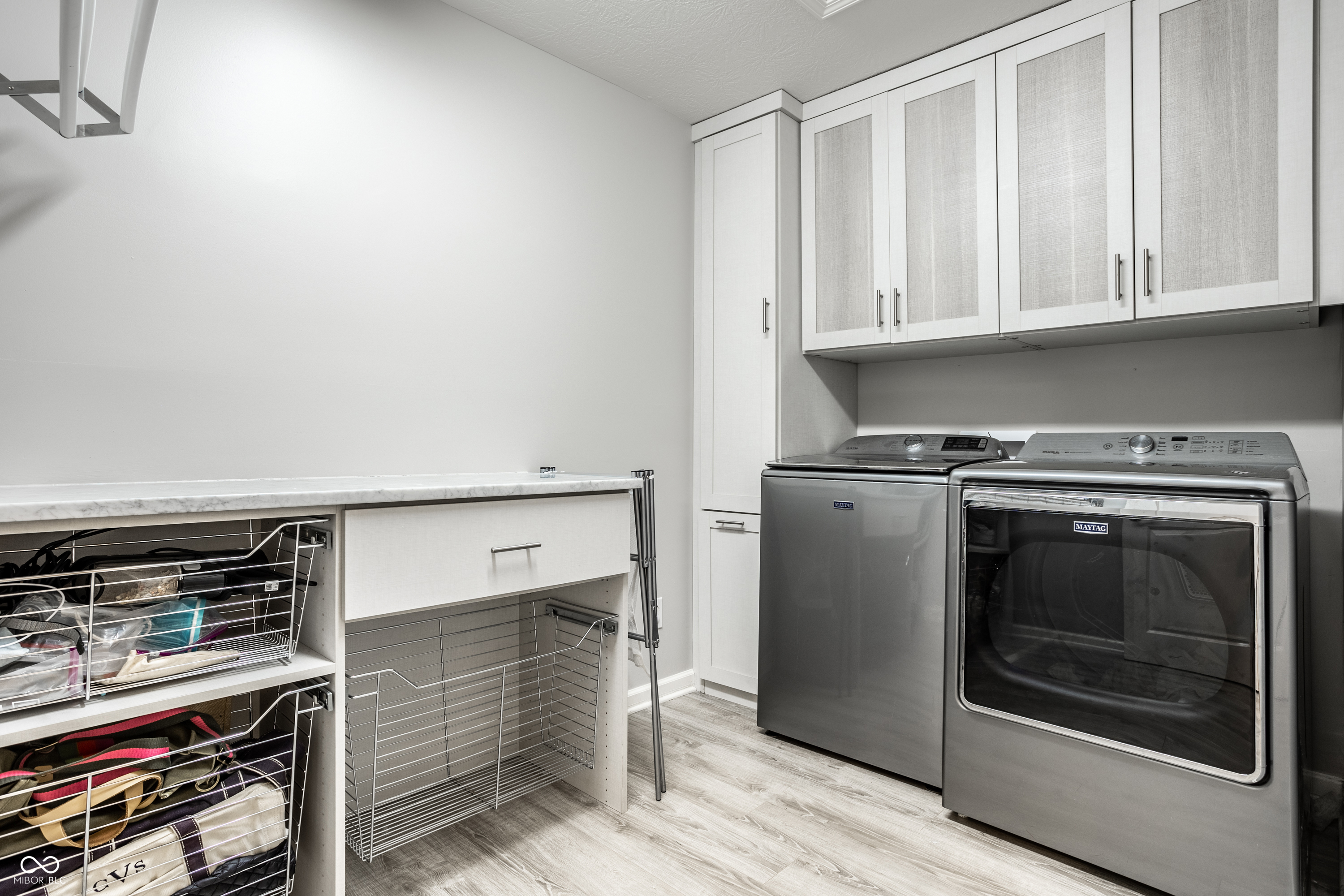 3800 Abney Point Drive