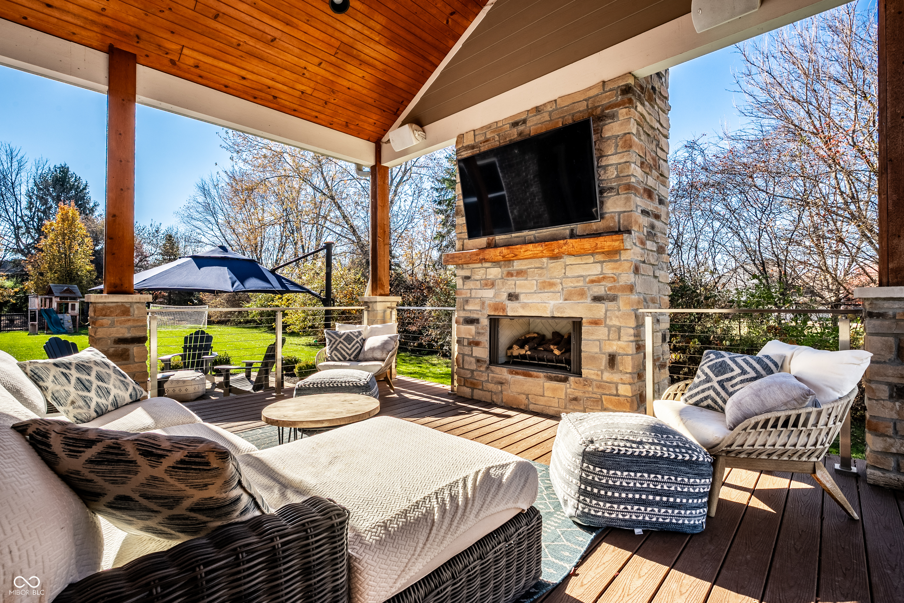 3800 Abney Point Drive