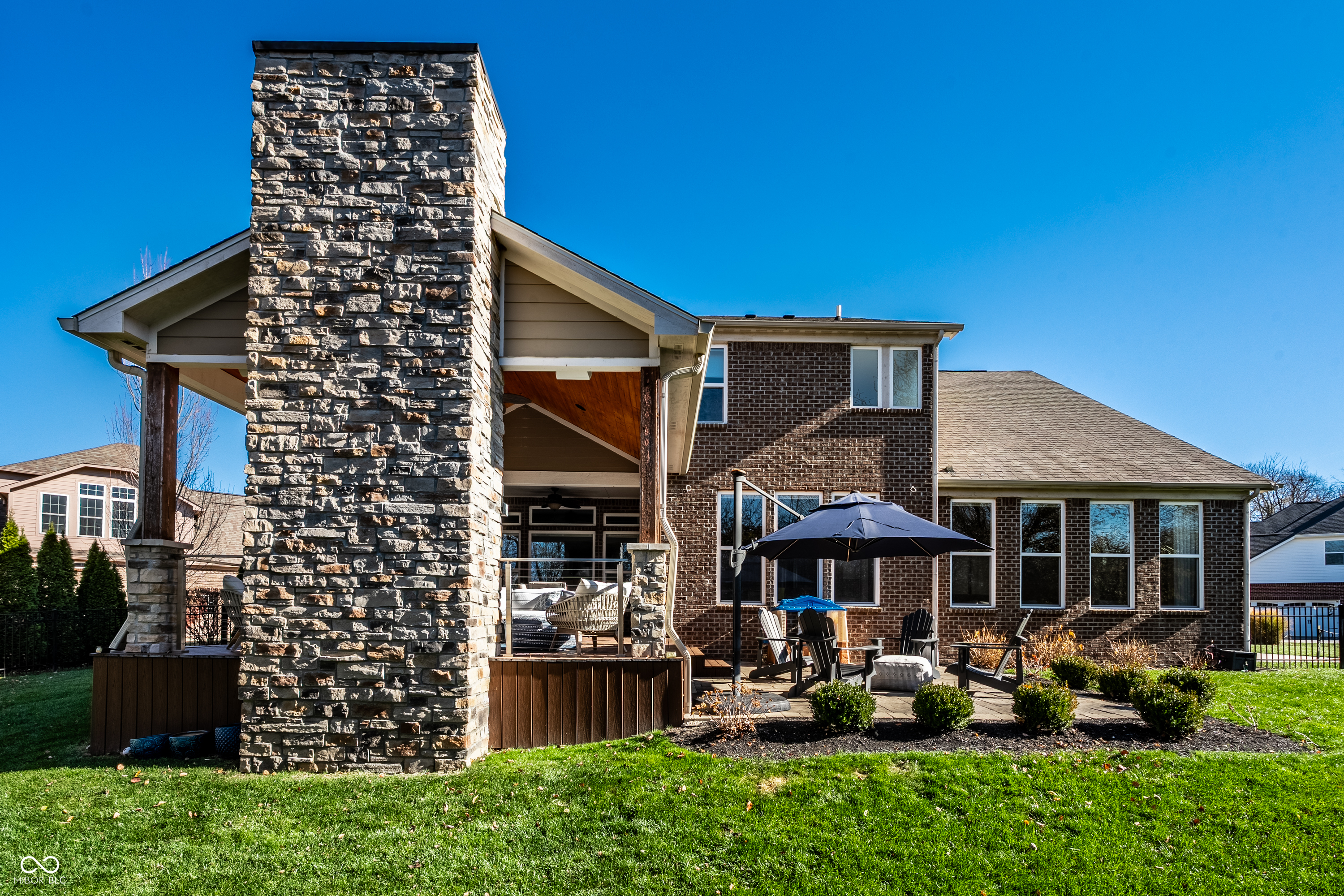 3800 Abney Point Drive