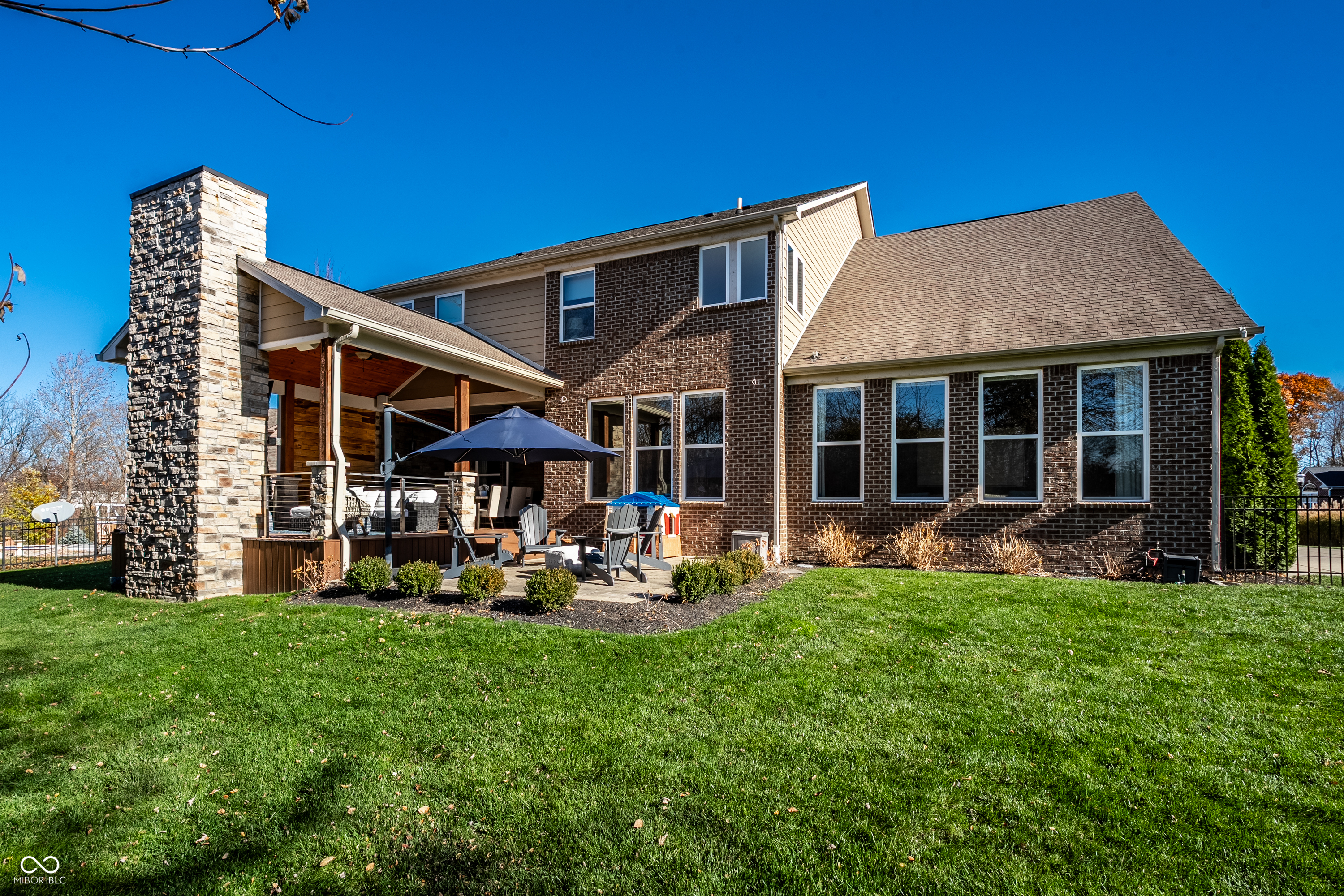 3800 Abney Point Drive