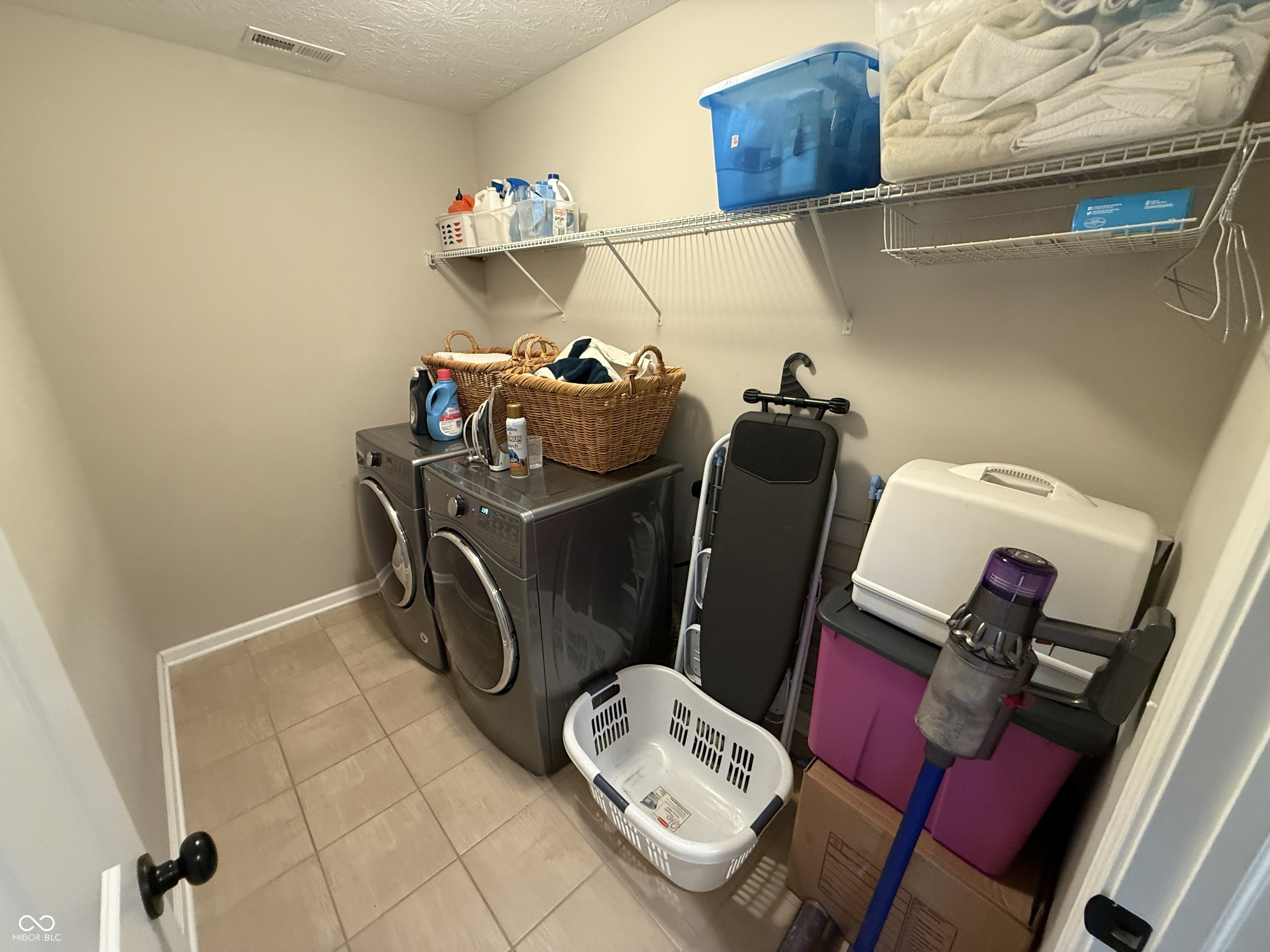 5193 Rangewood Drive