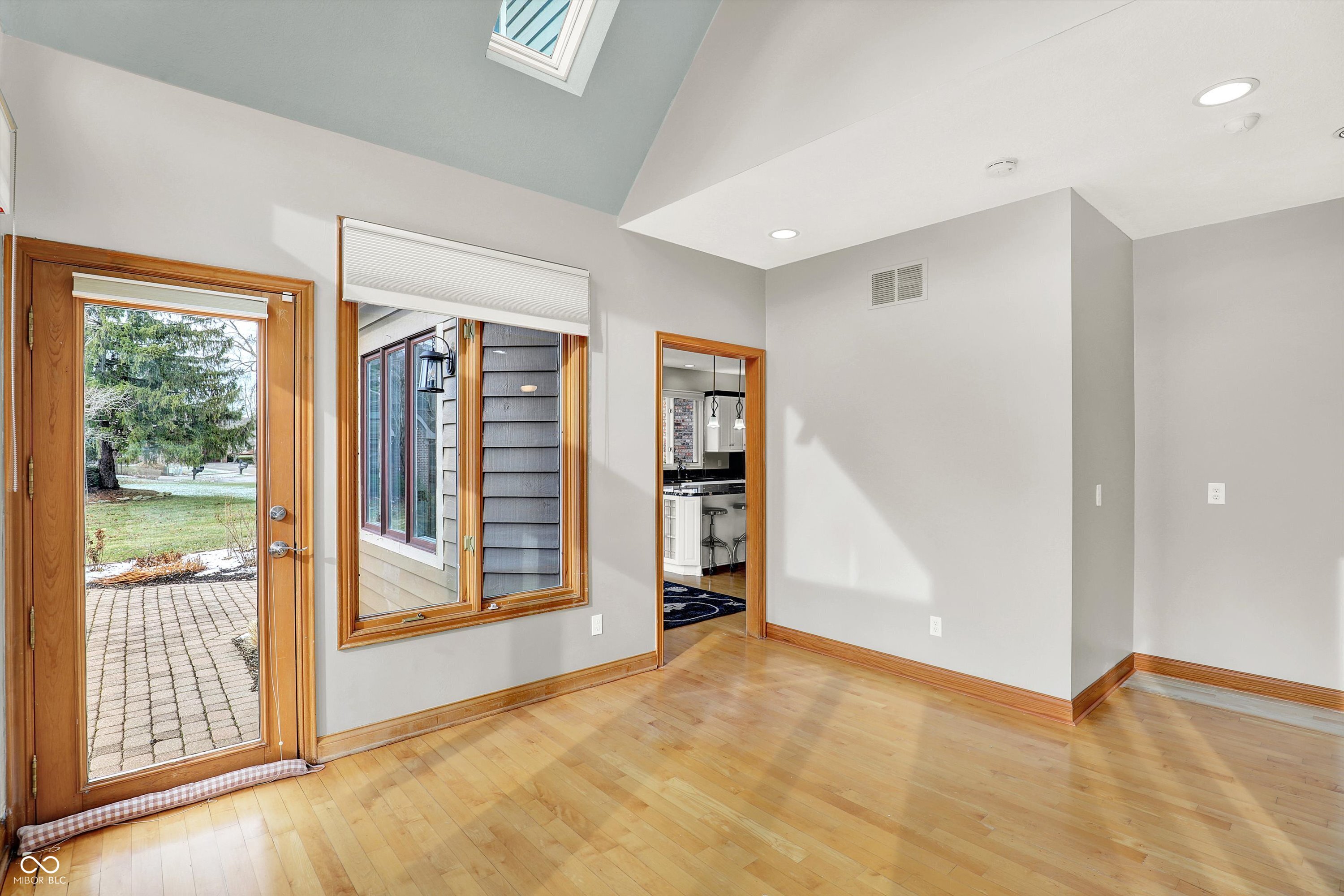 8802 Worthington Court