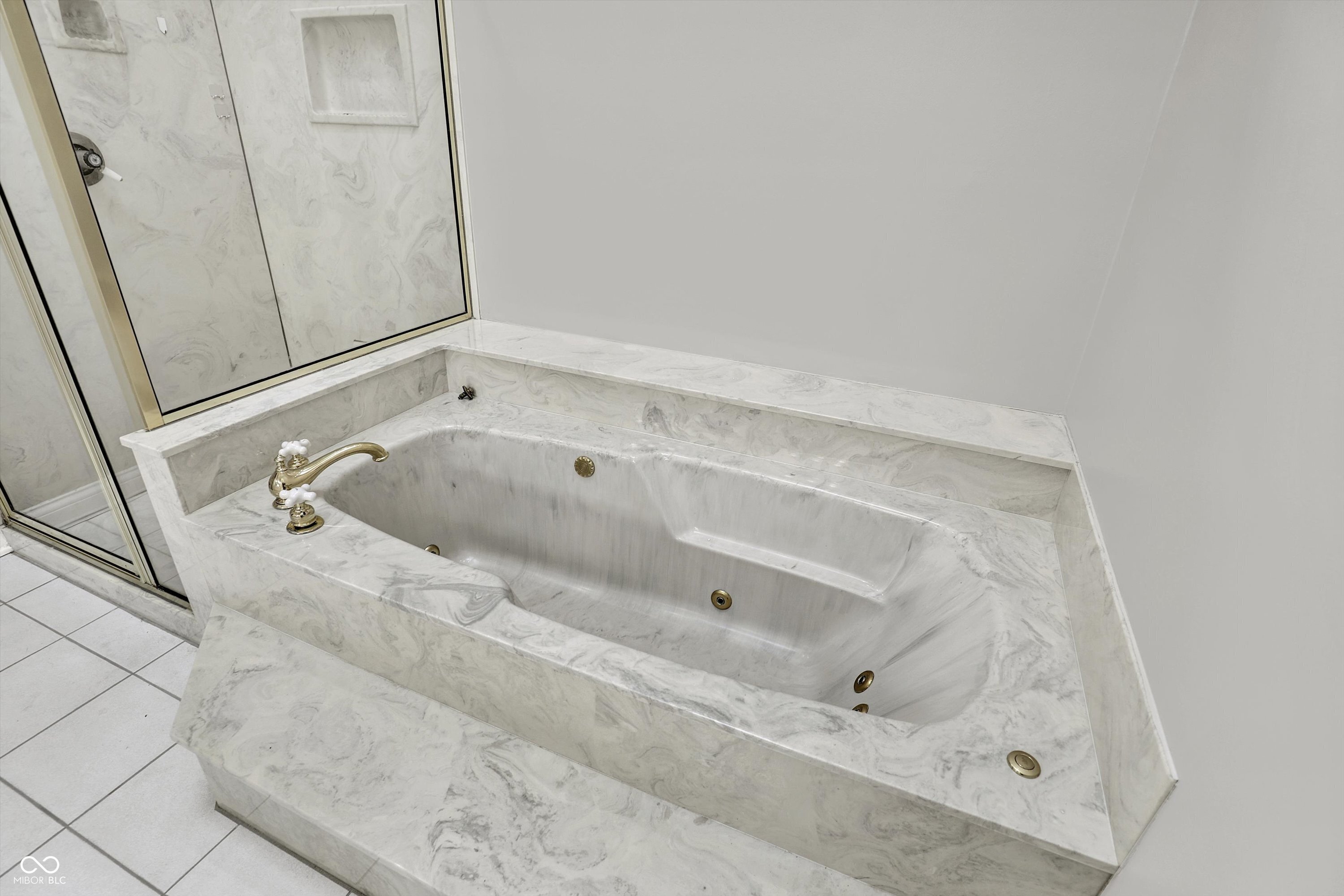 8802 Worthington Court