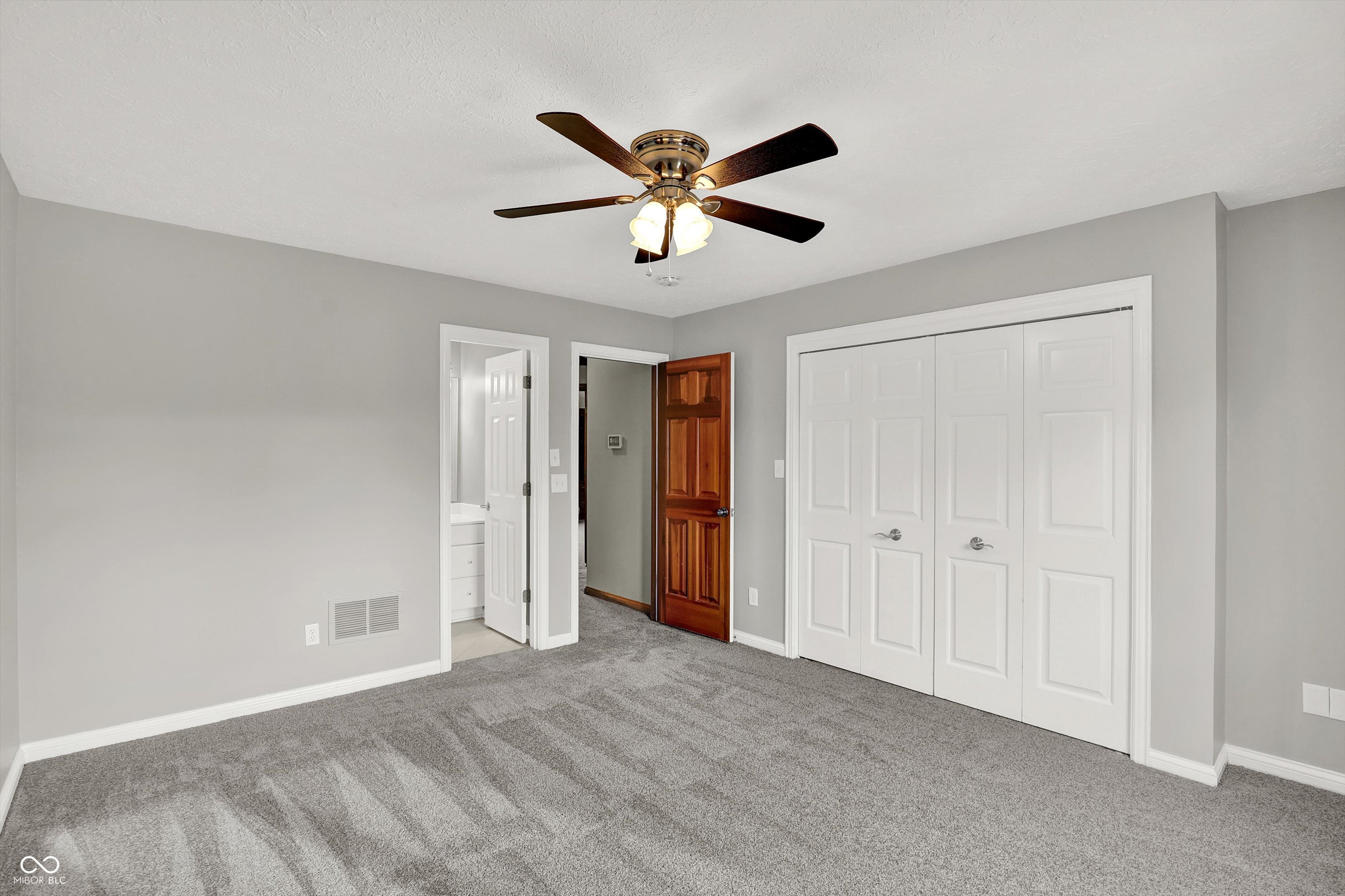 8802 Worthington Court