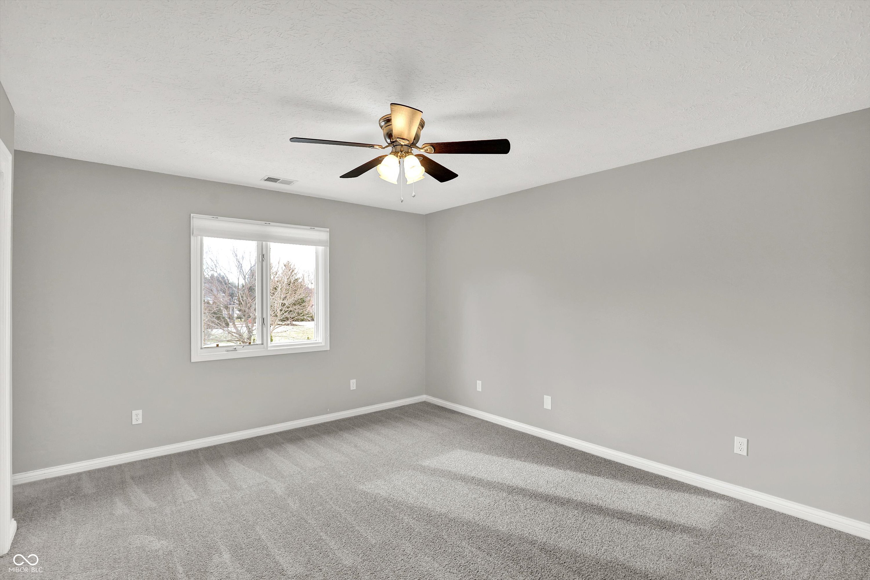 8802 Worthington Court