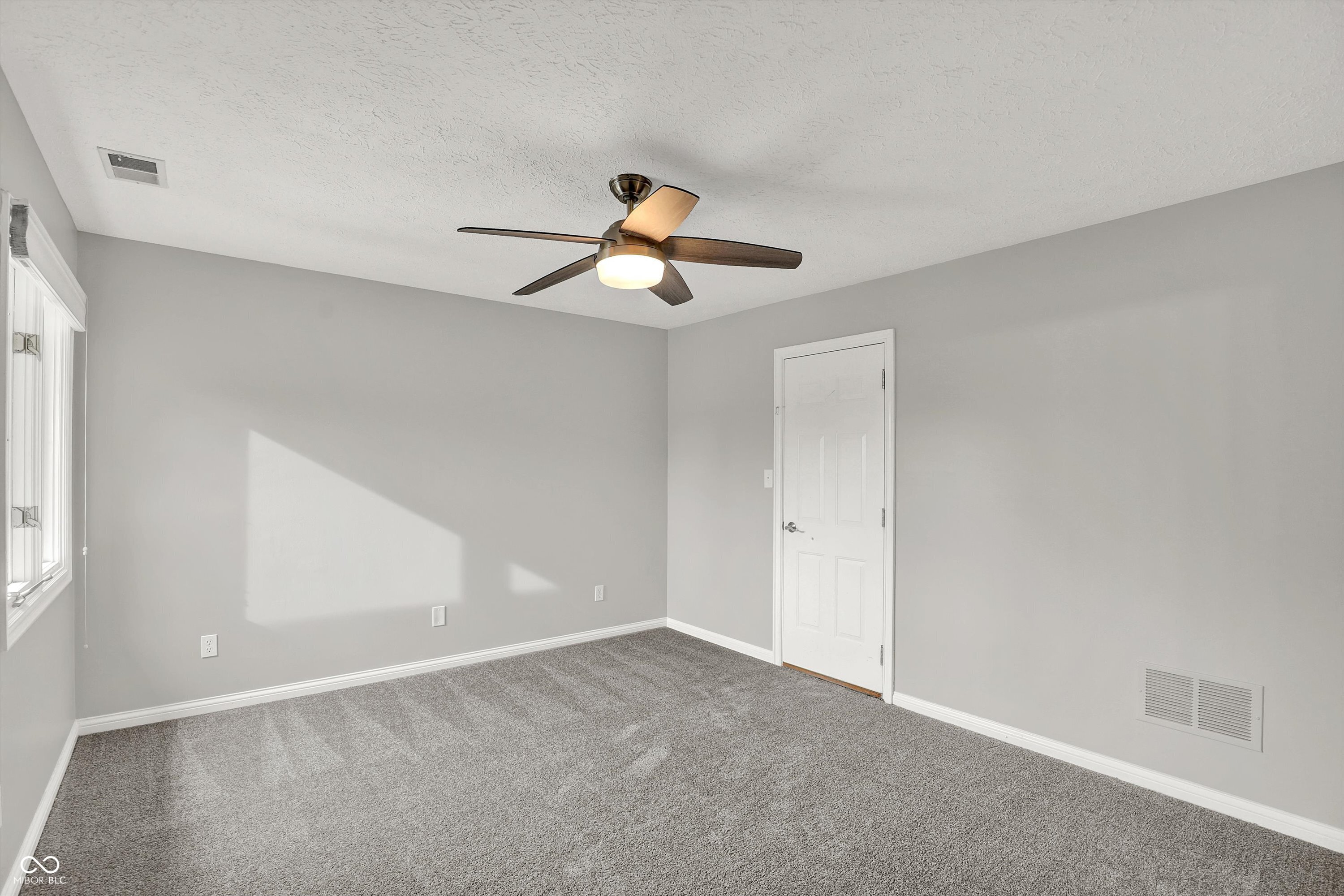 8802 Worthington Court