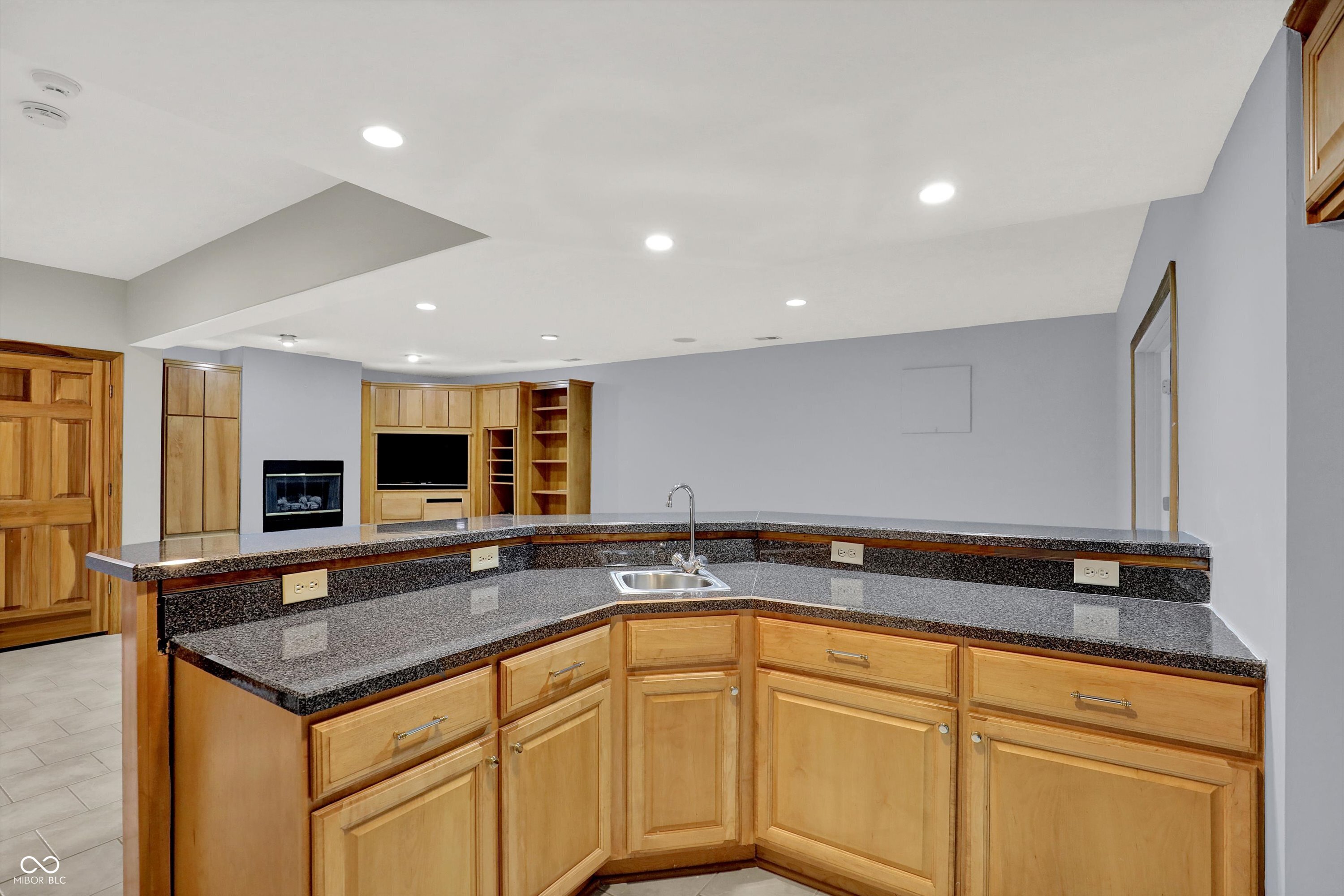 8802 Worthington Court