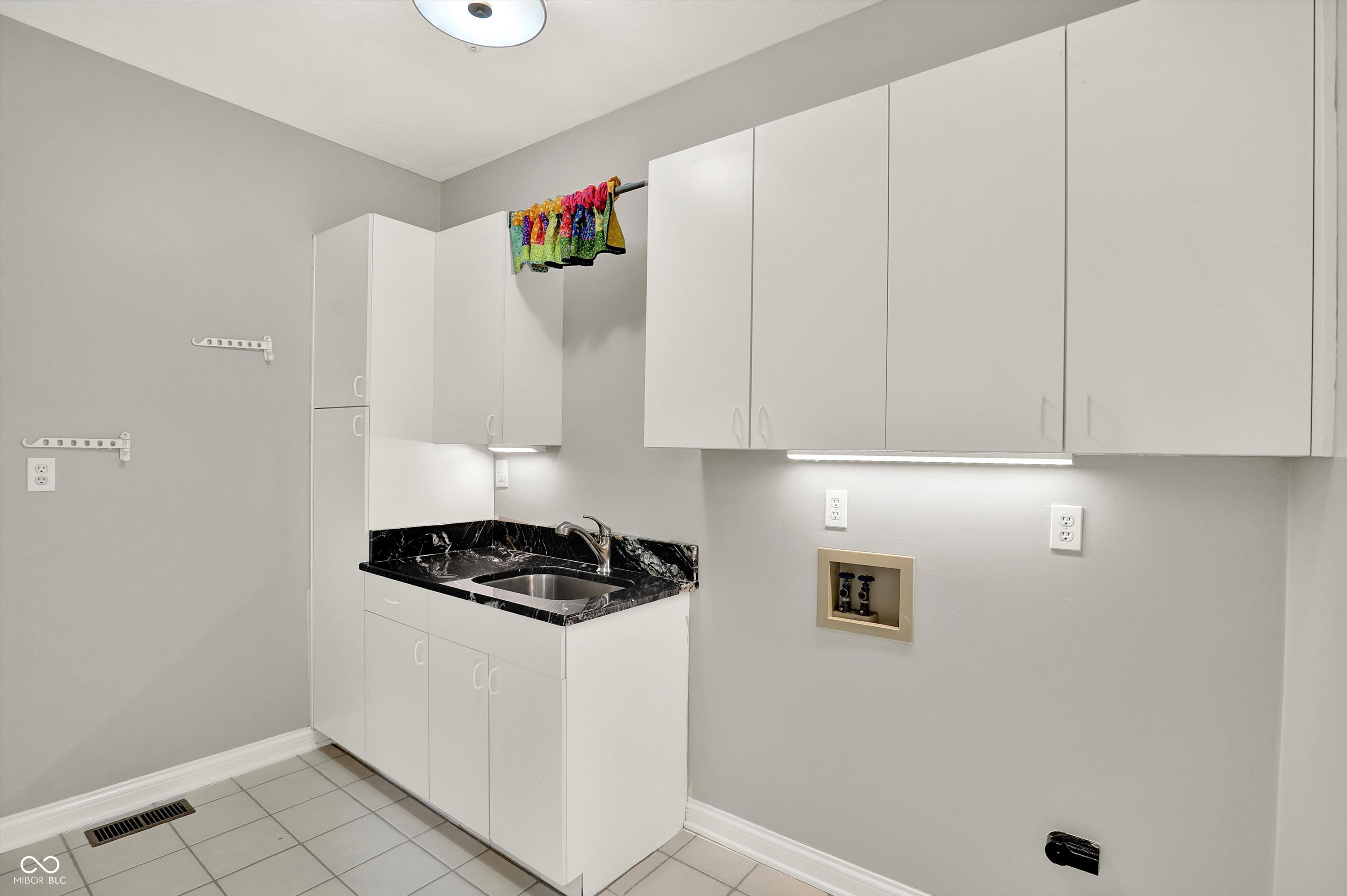 8802 Worthington Court