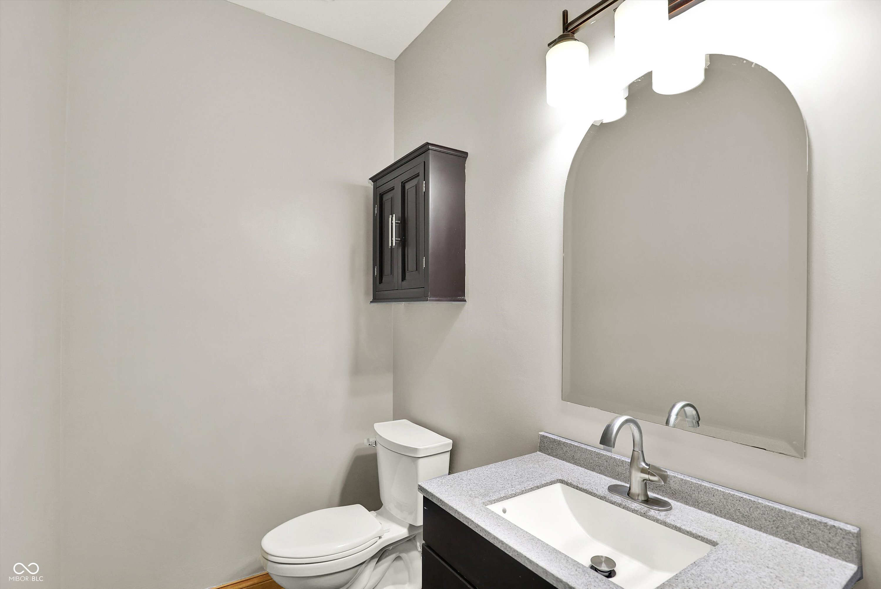 8802 Worthington Court