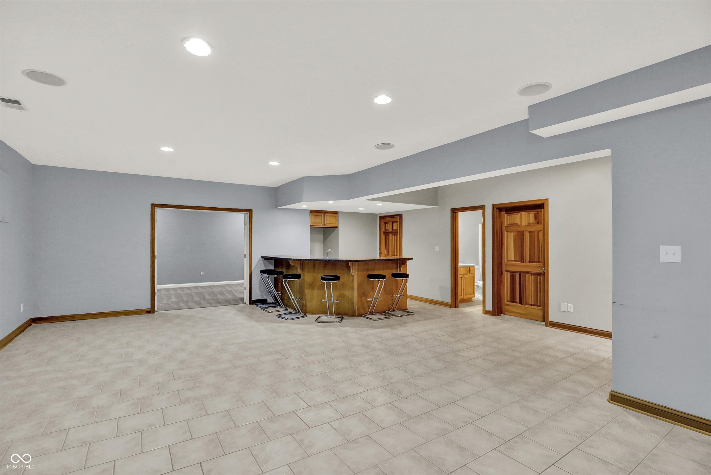 8802 Worthington Court