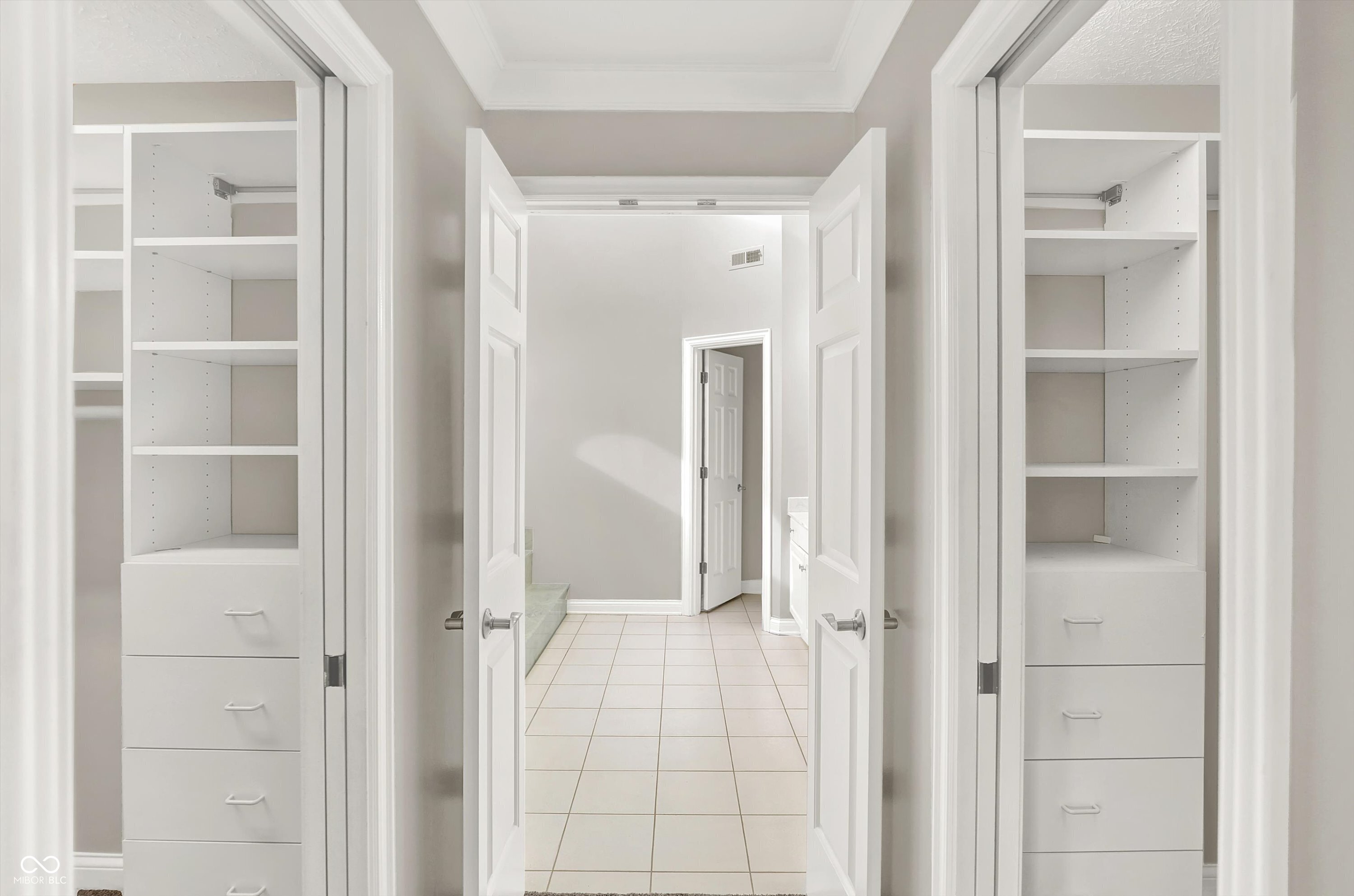 8802 Worthington Court