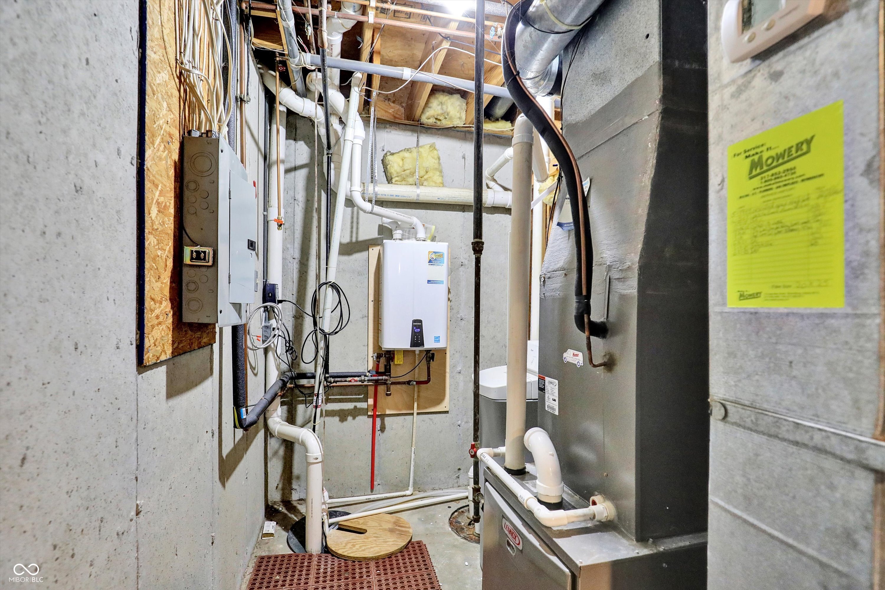 8802 Worthington Court