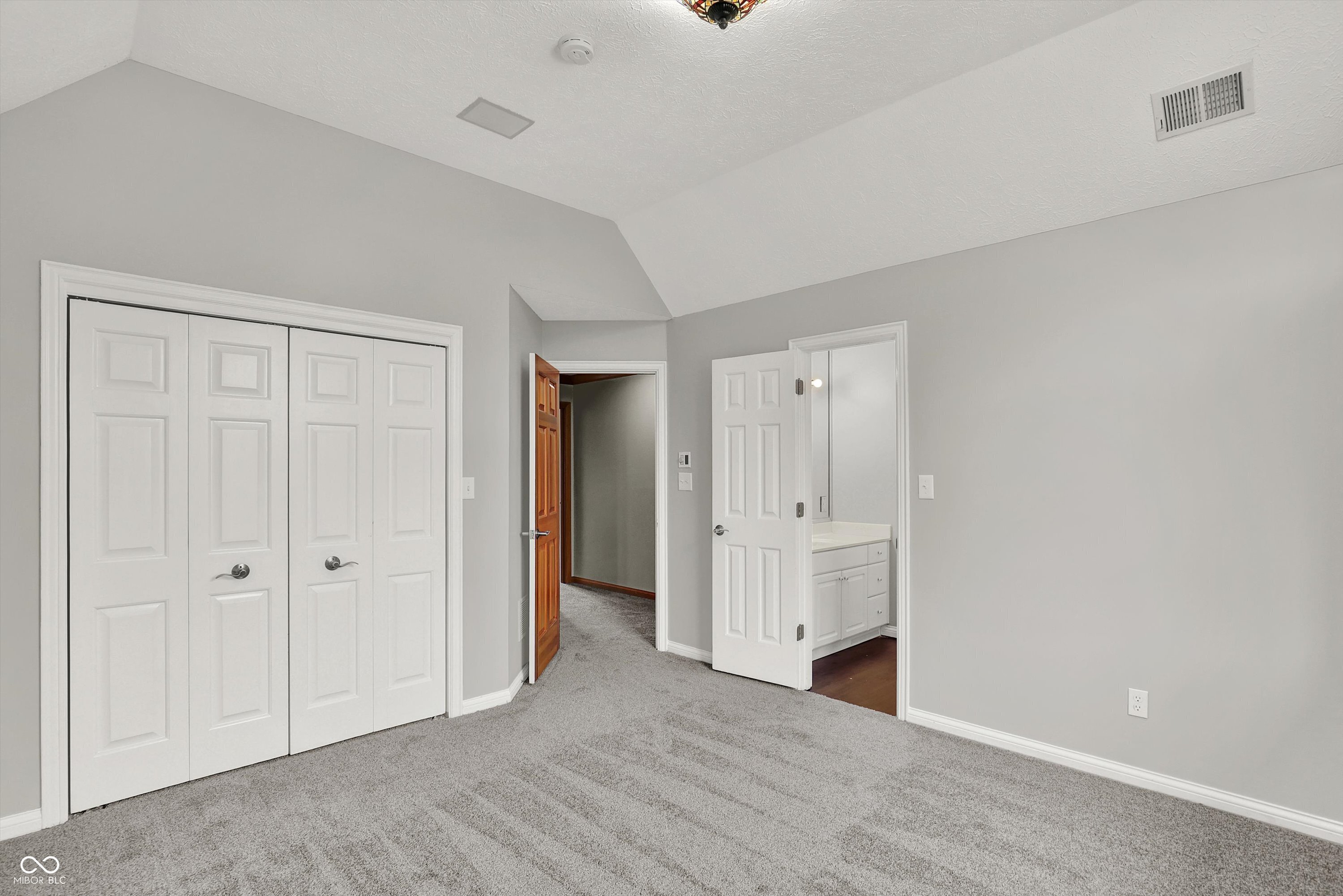 8802 Worthington Court