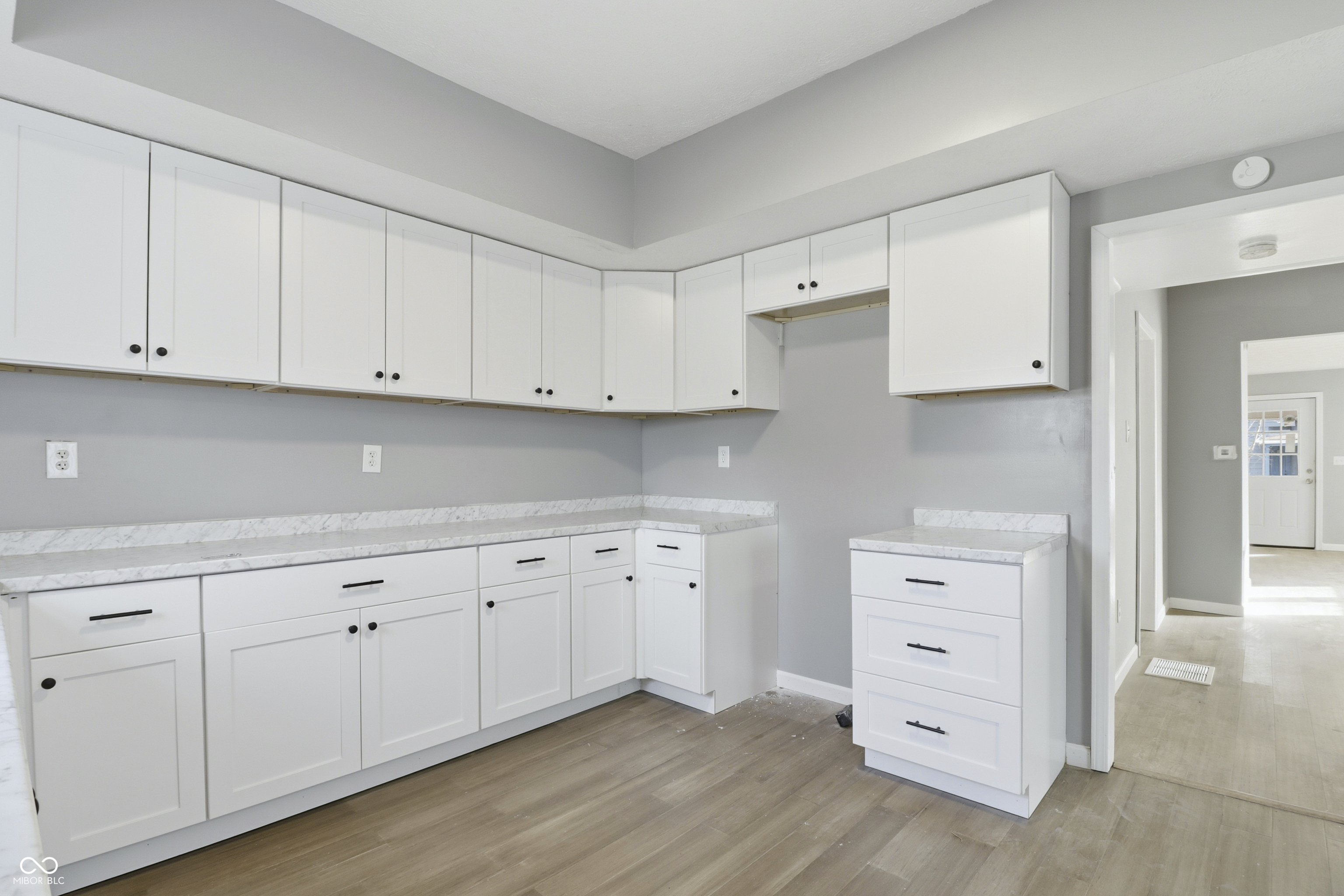 104 N Chester Avenue