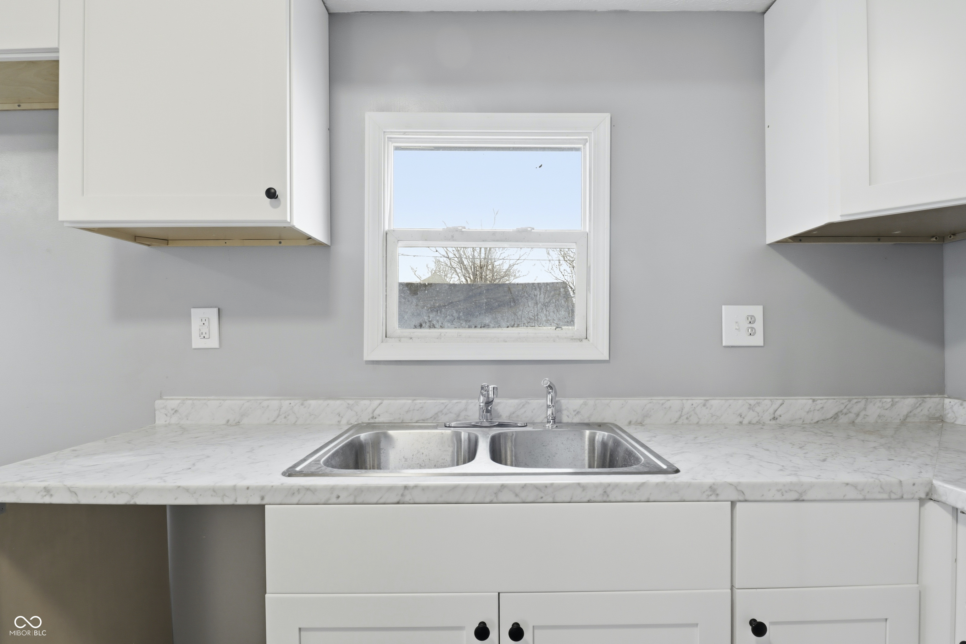 104 N Chester Avenue