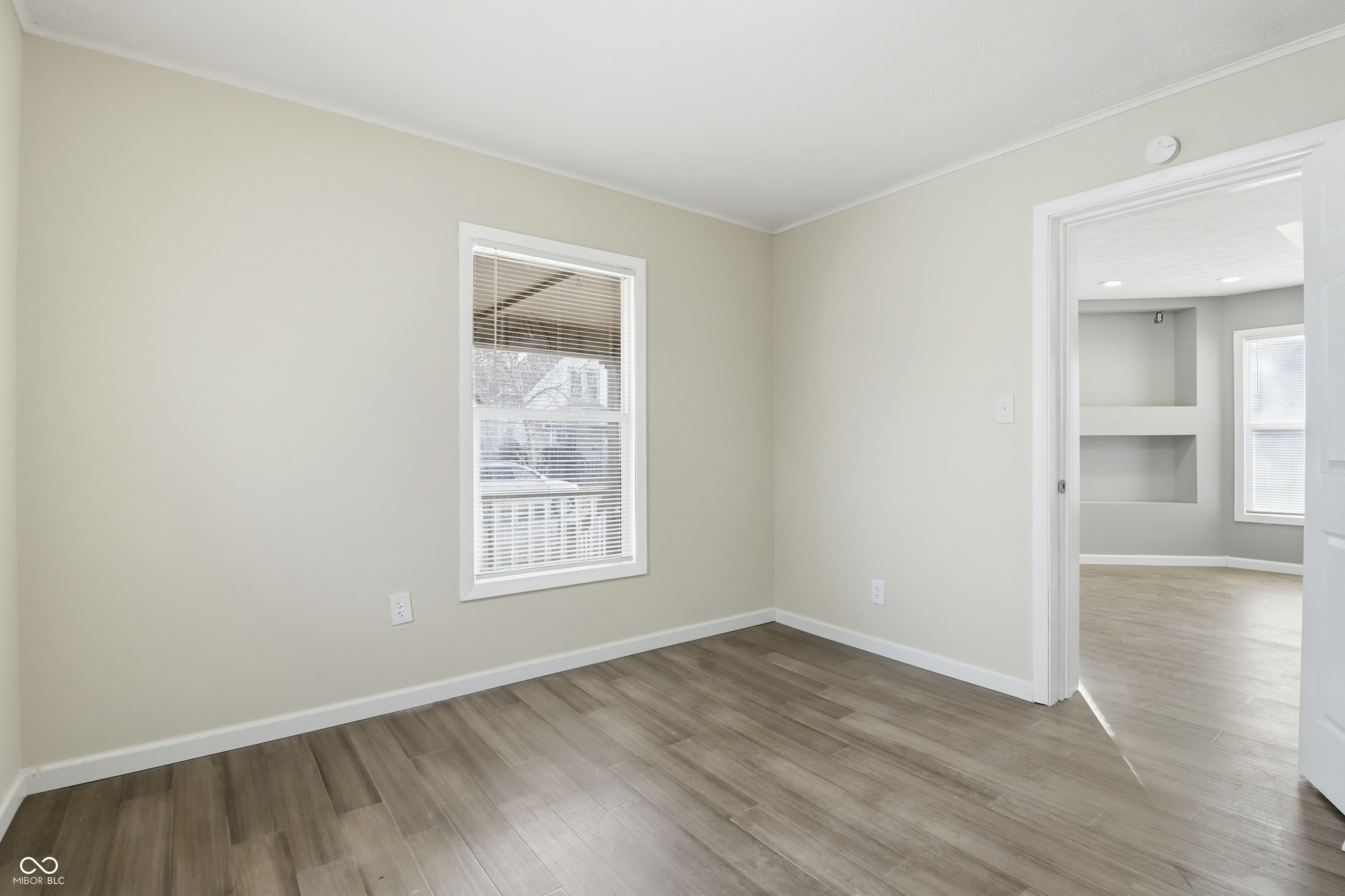 104 N Chester Avenue