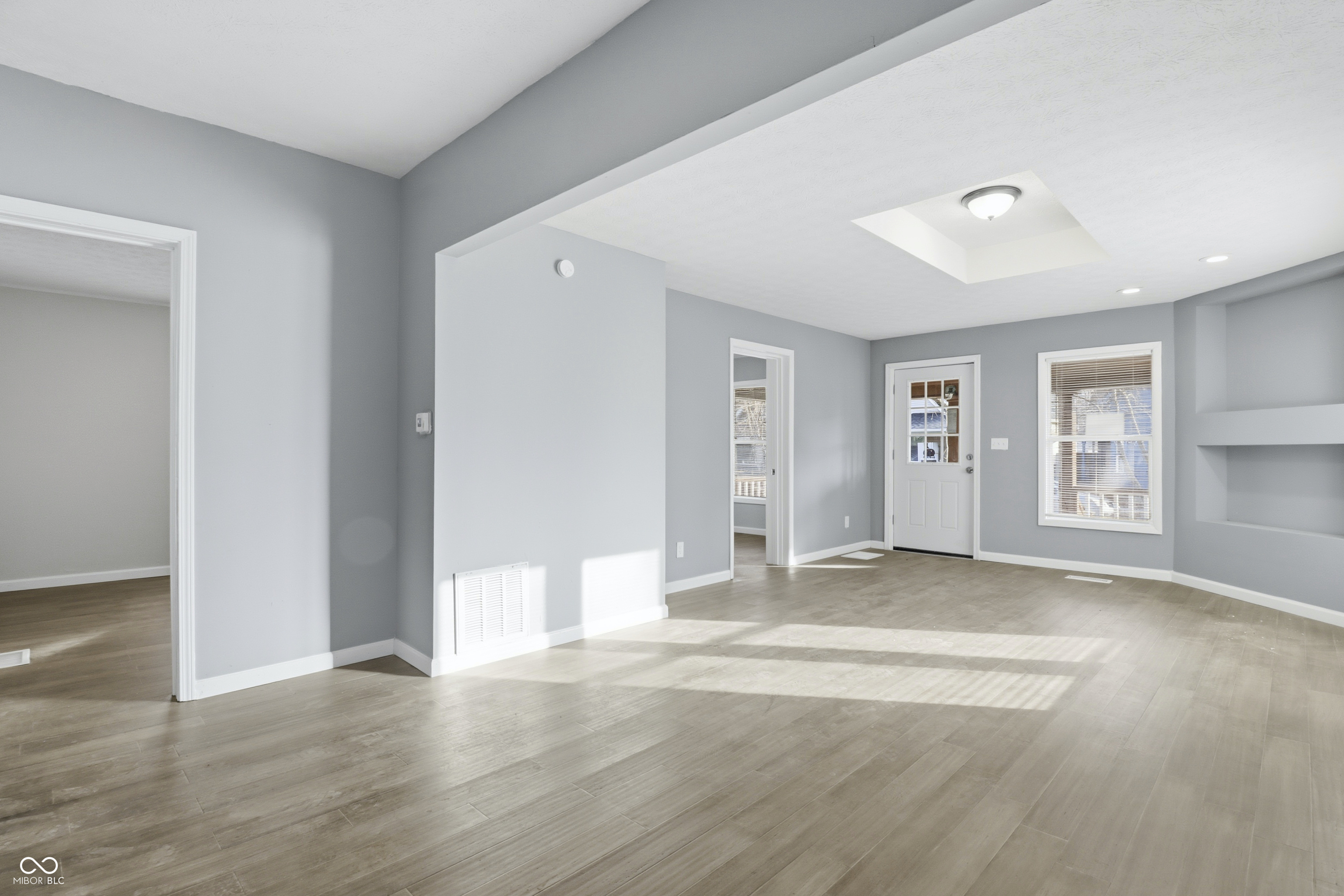 104 N Chester Avenue