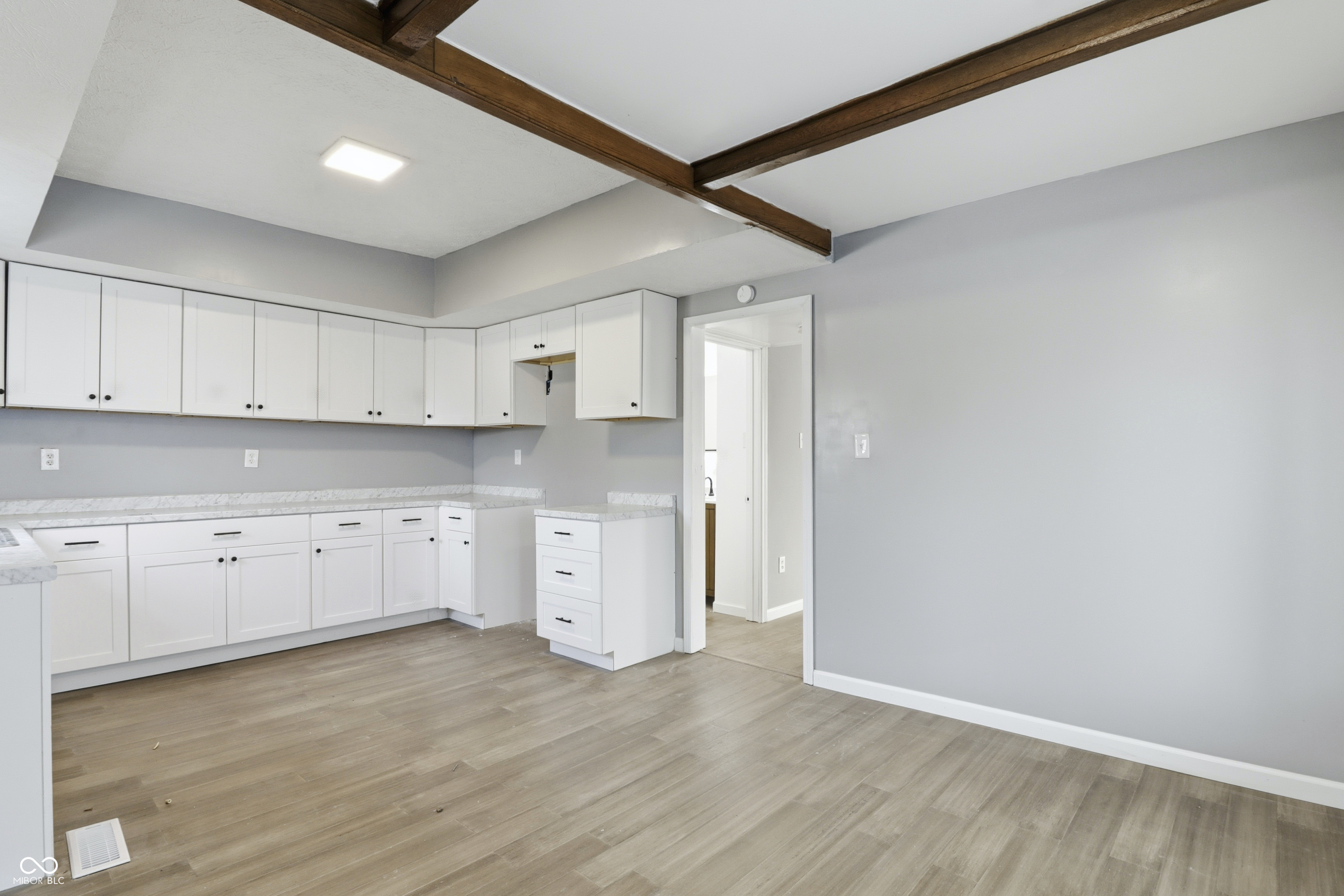 104 N Chester Avenue