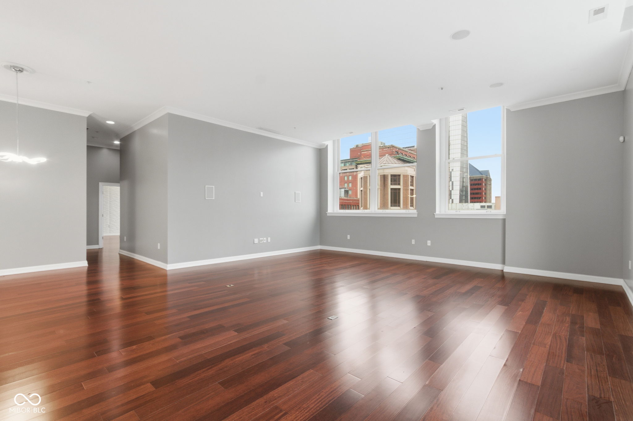 141 S Meridian Street Unit: 501
