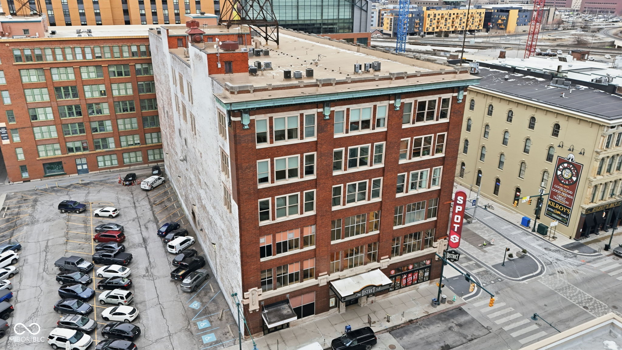 141 S Meridian Street Unit: 501
