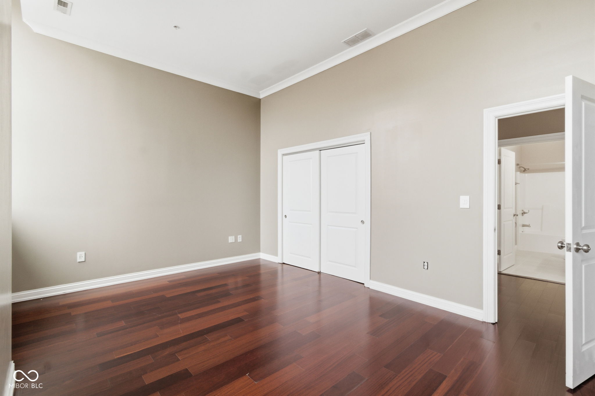 141 S Meridian Street Unit: 501