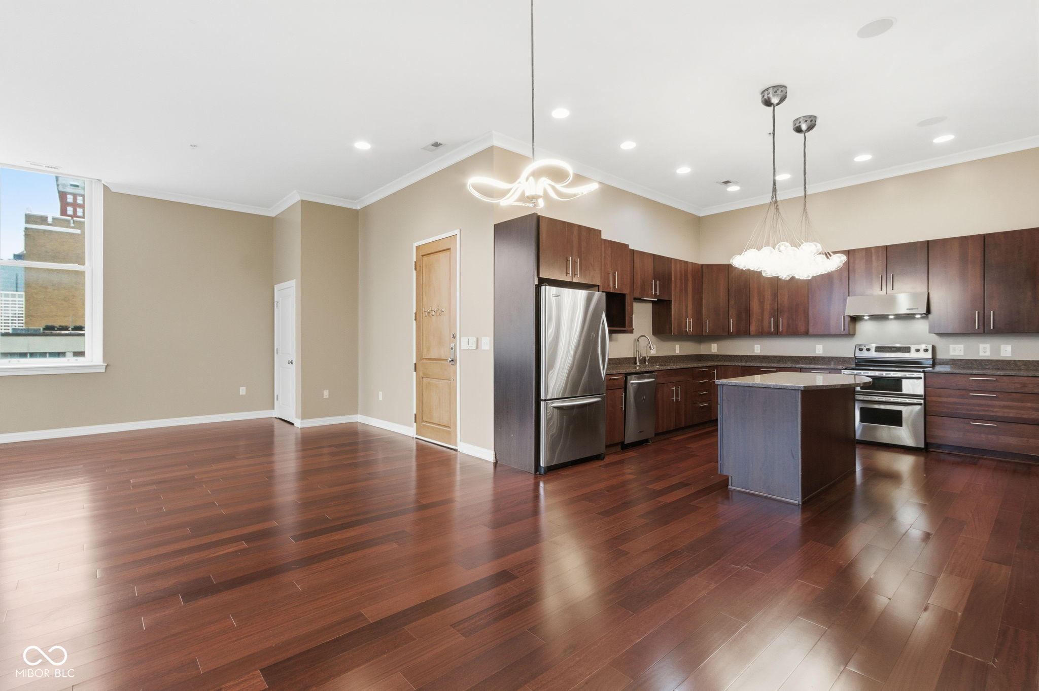 141 S Meridian Street Unit: 501