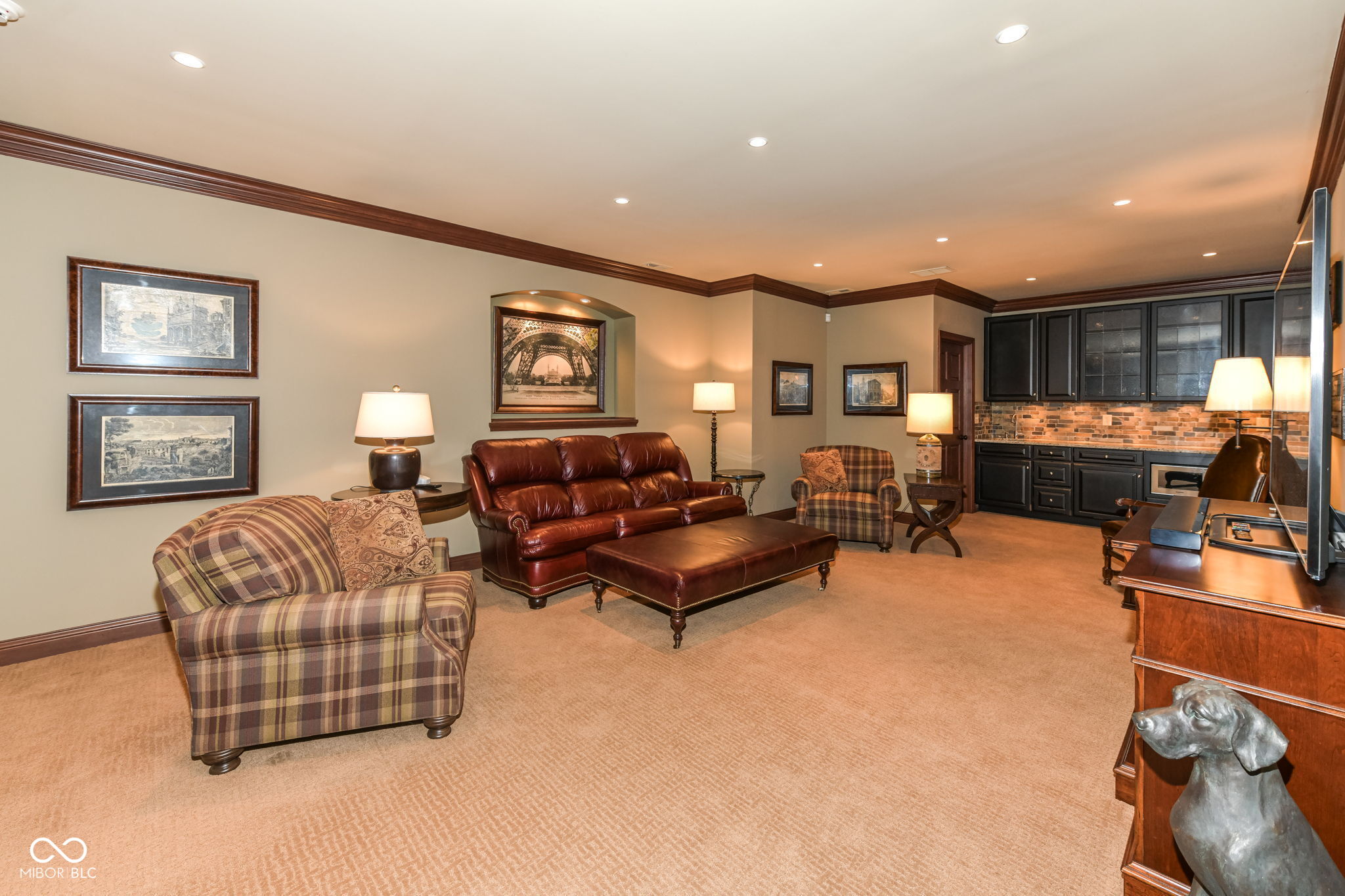 6819 Barrington Place