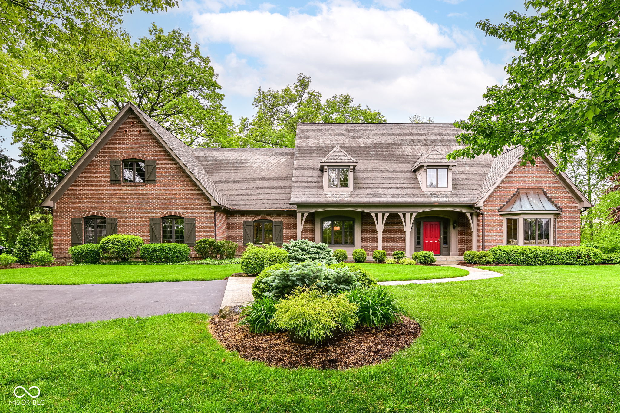6819 Barrington Place