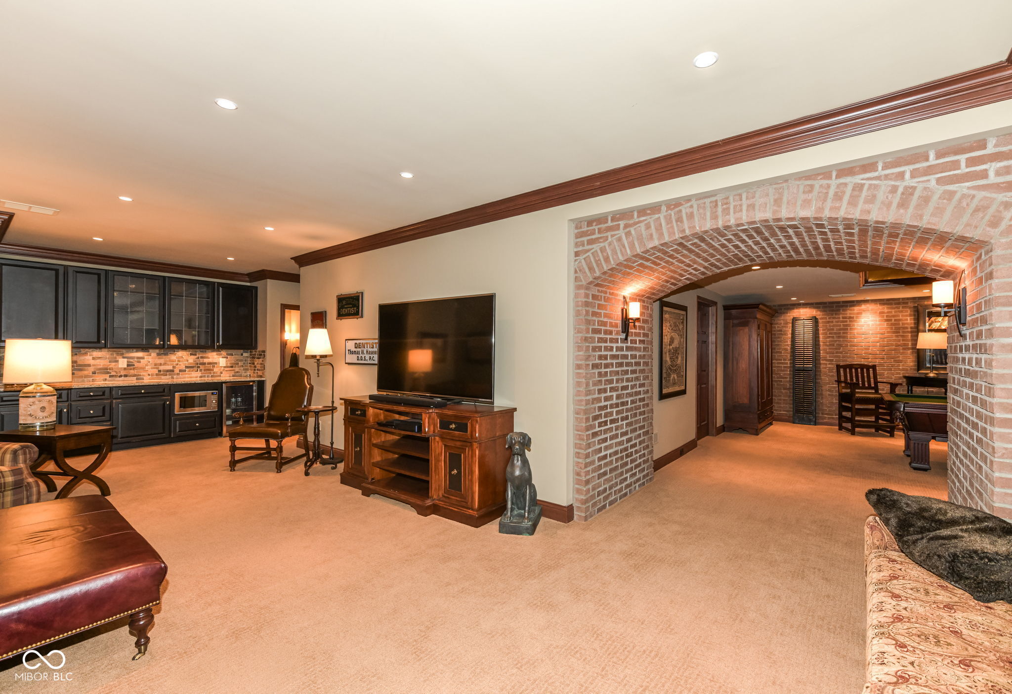 6819 Barrington Place