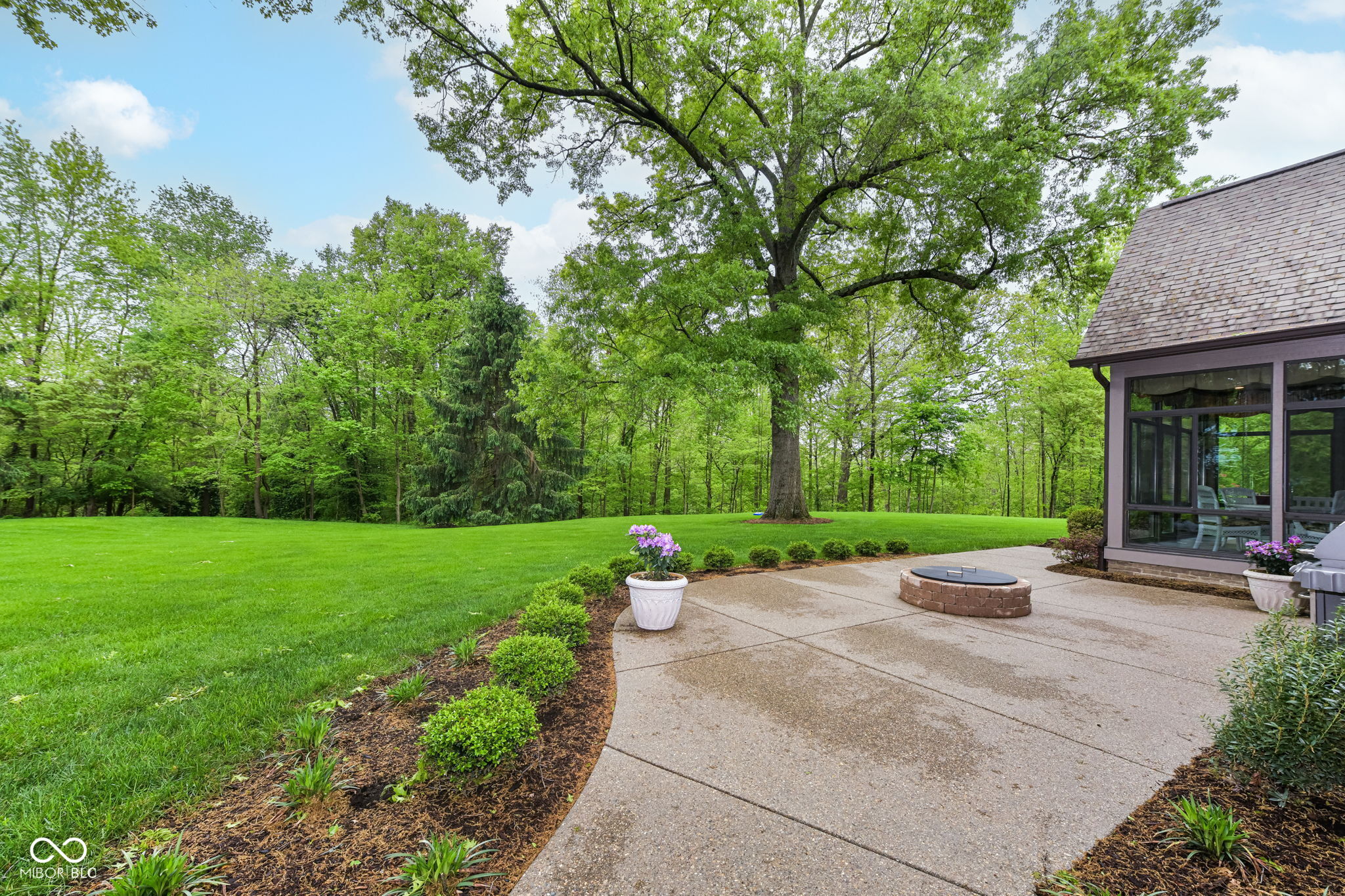 6819 Barrington Place