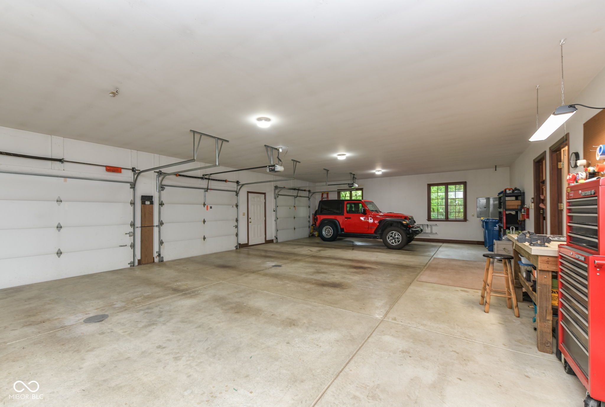 6819 Barrington Place
