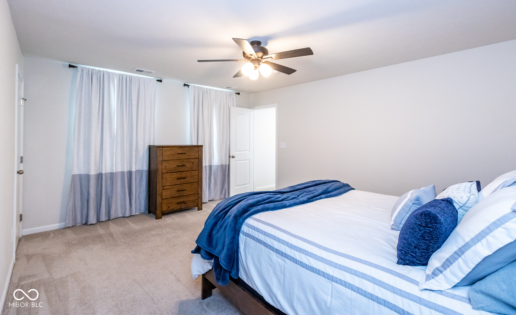 13874 N Hawkers Hill Drive