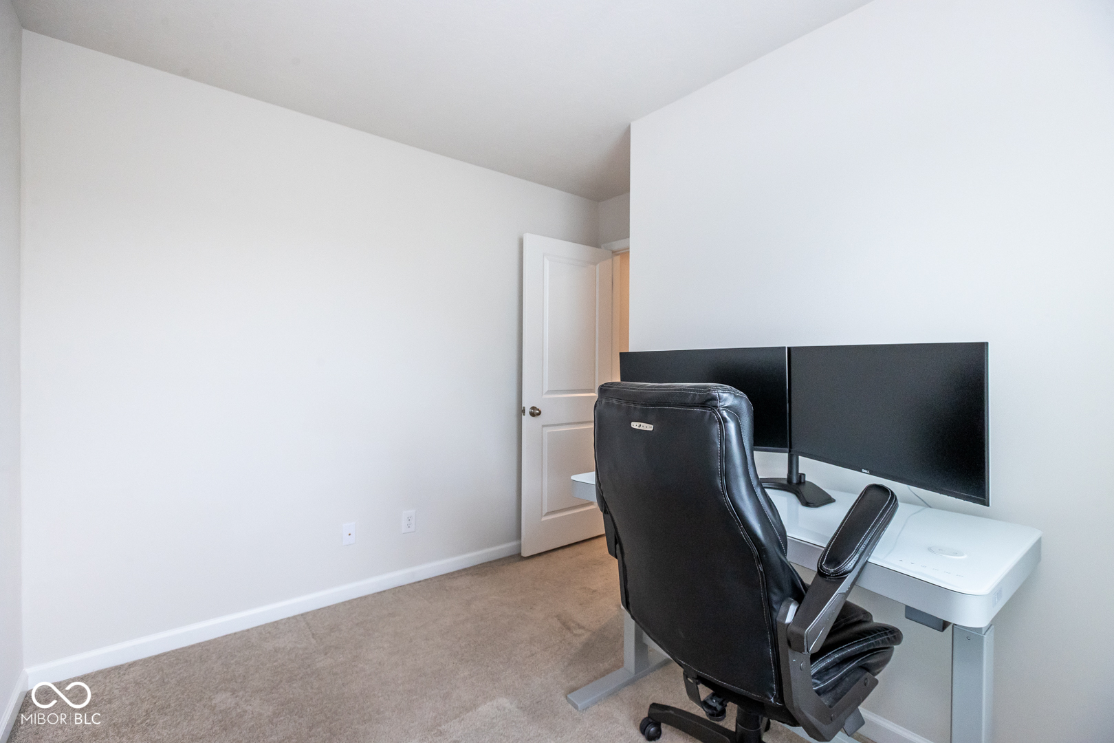 13874 N Hawkers Hill Drive