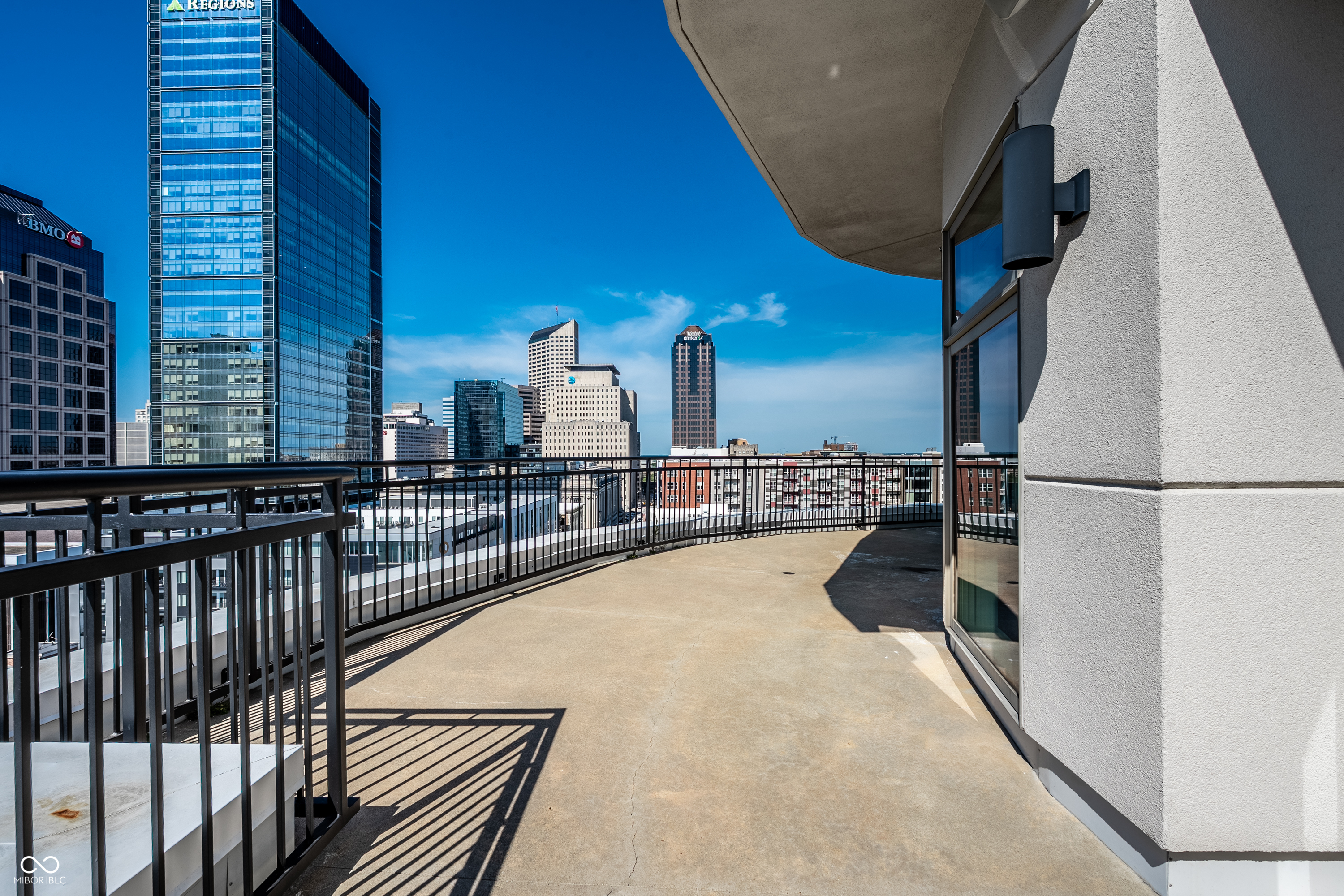 333 Massachusetts Avenue Unit: PH1