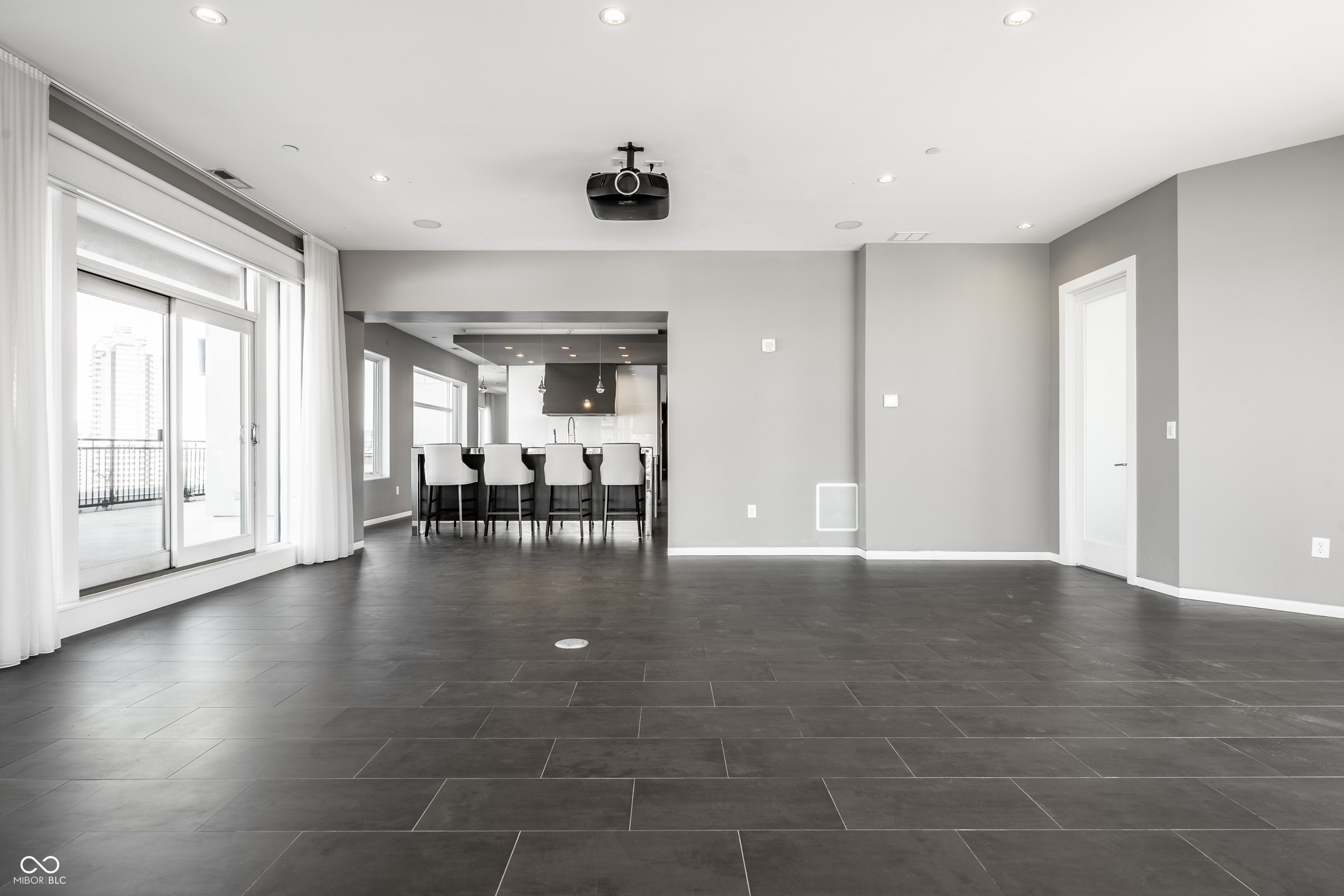 333 Massachusetts Avenue Unit: PH1