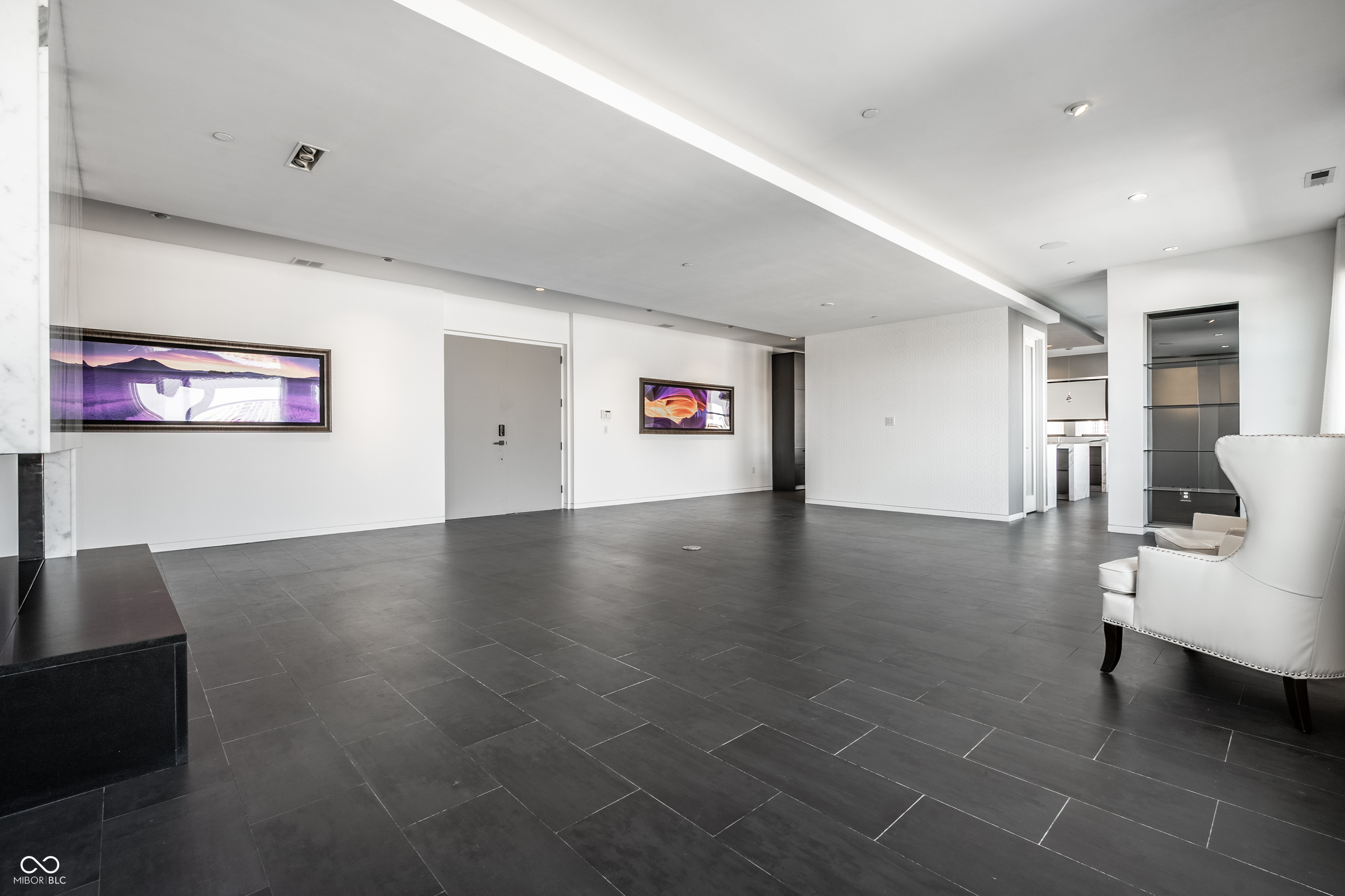 333 Massachusetts Avenue Unit: PH1